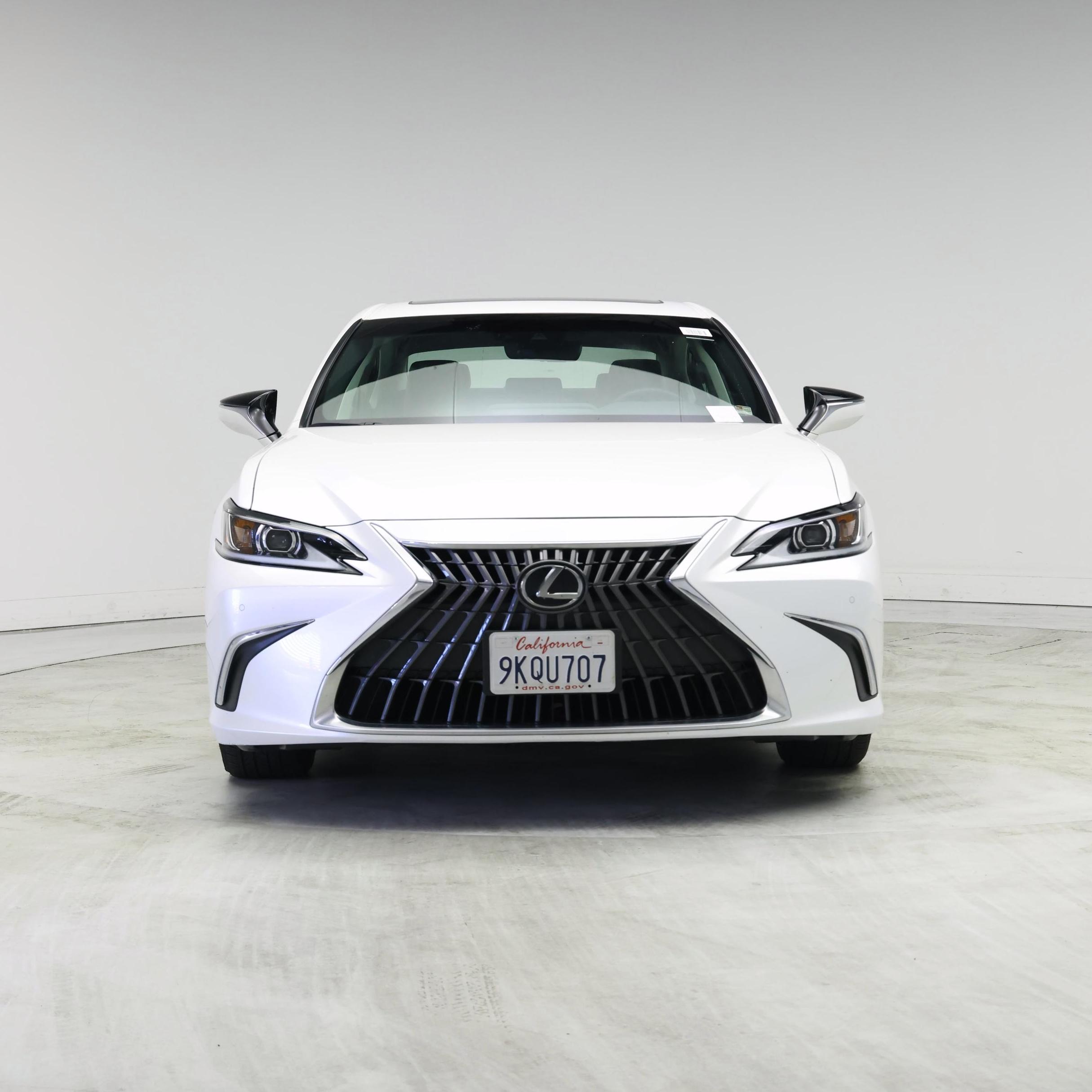 Thumbnail: 2024 Lexus ES - 5