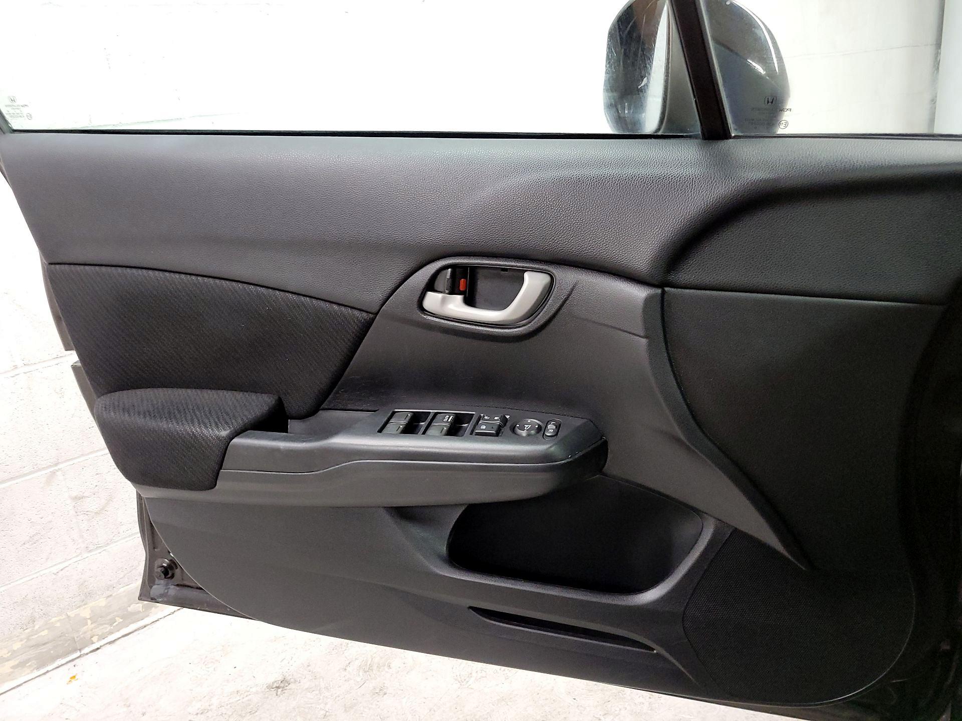 Thumbnail: 2013 Honda Civic - 12