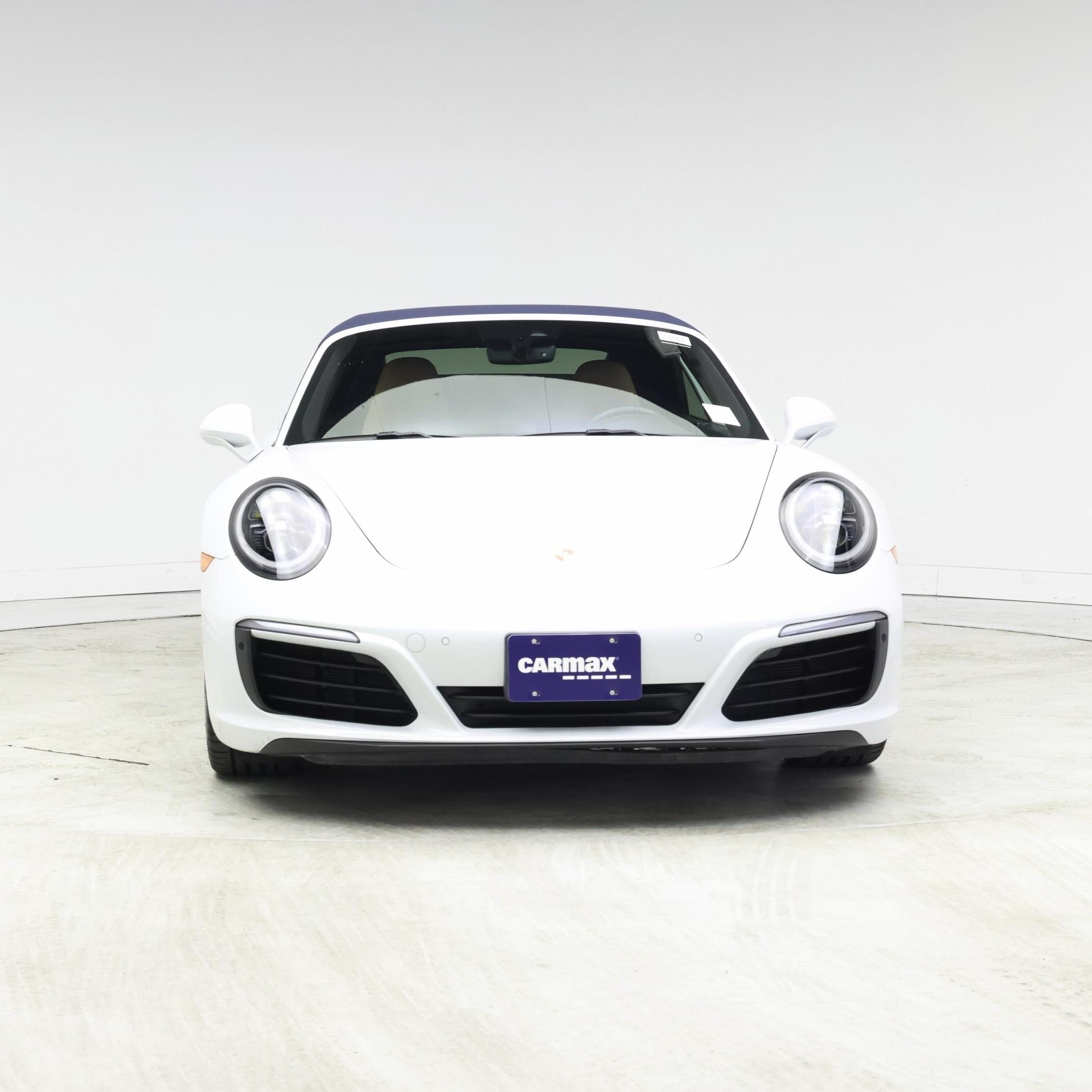 Thumbnail: 2019 Porsche 911 - 5