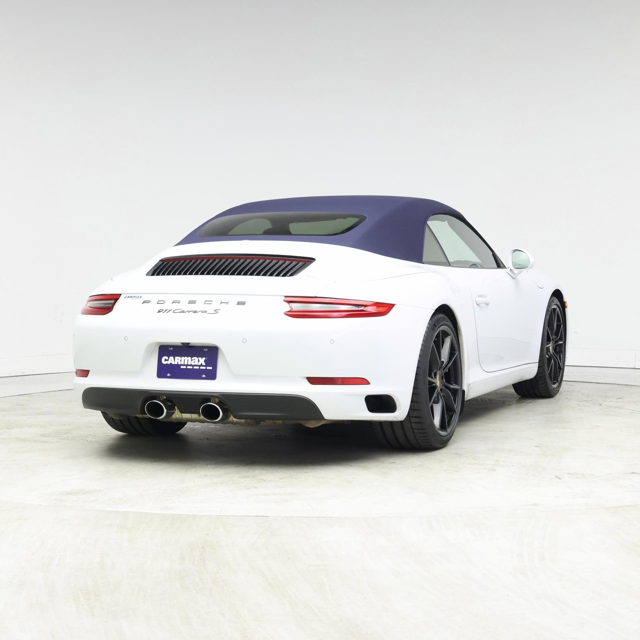 Thumbnail: 2019 Porsche 911 - 8
