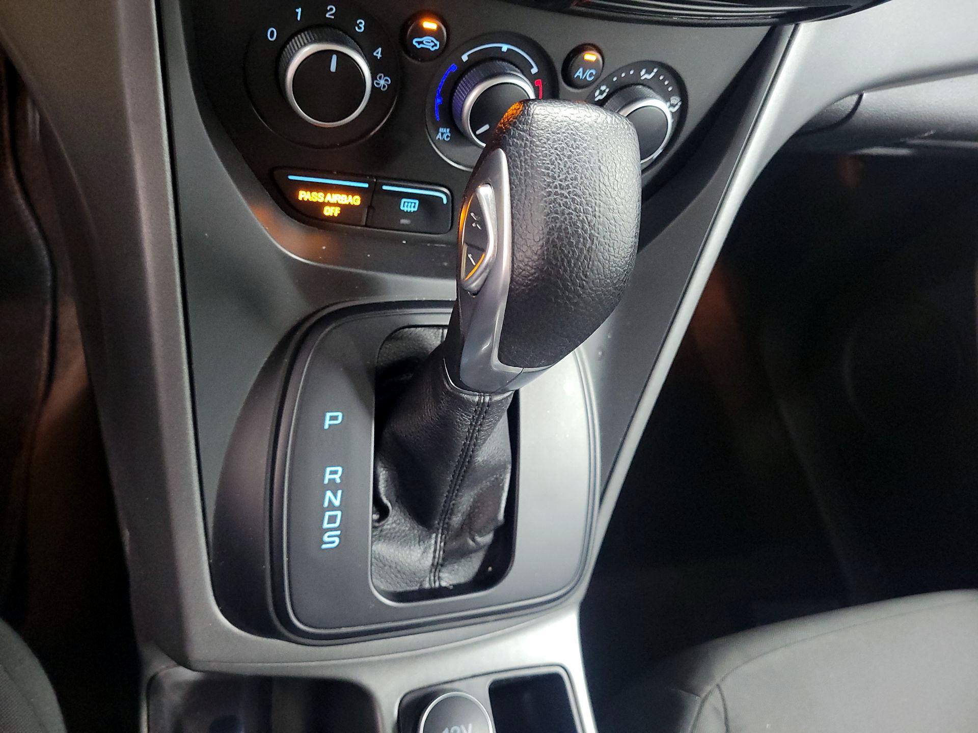 Thumbnail: 2014 Ford Escape - 16