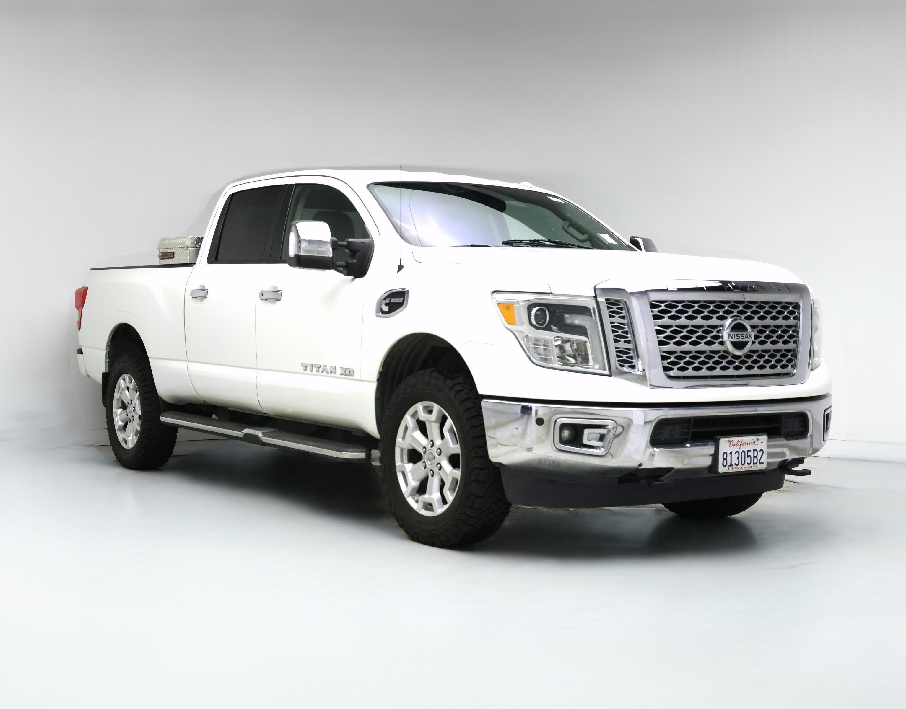 Thumbnail: 2016 Nissan Titan - 1