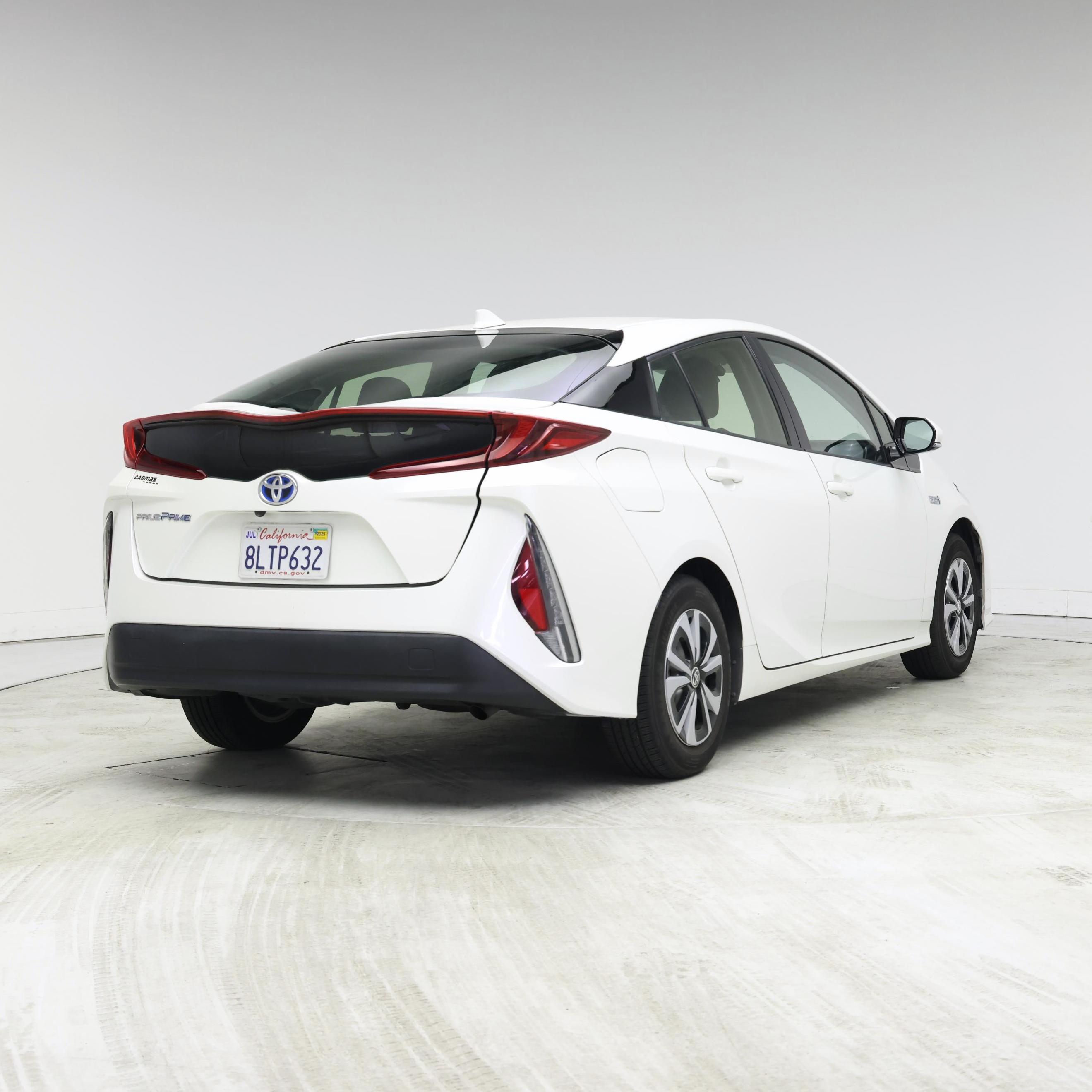 Thumbnail: 2019 Toyota Prius Prime - 8