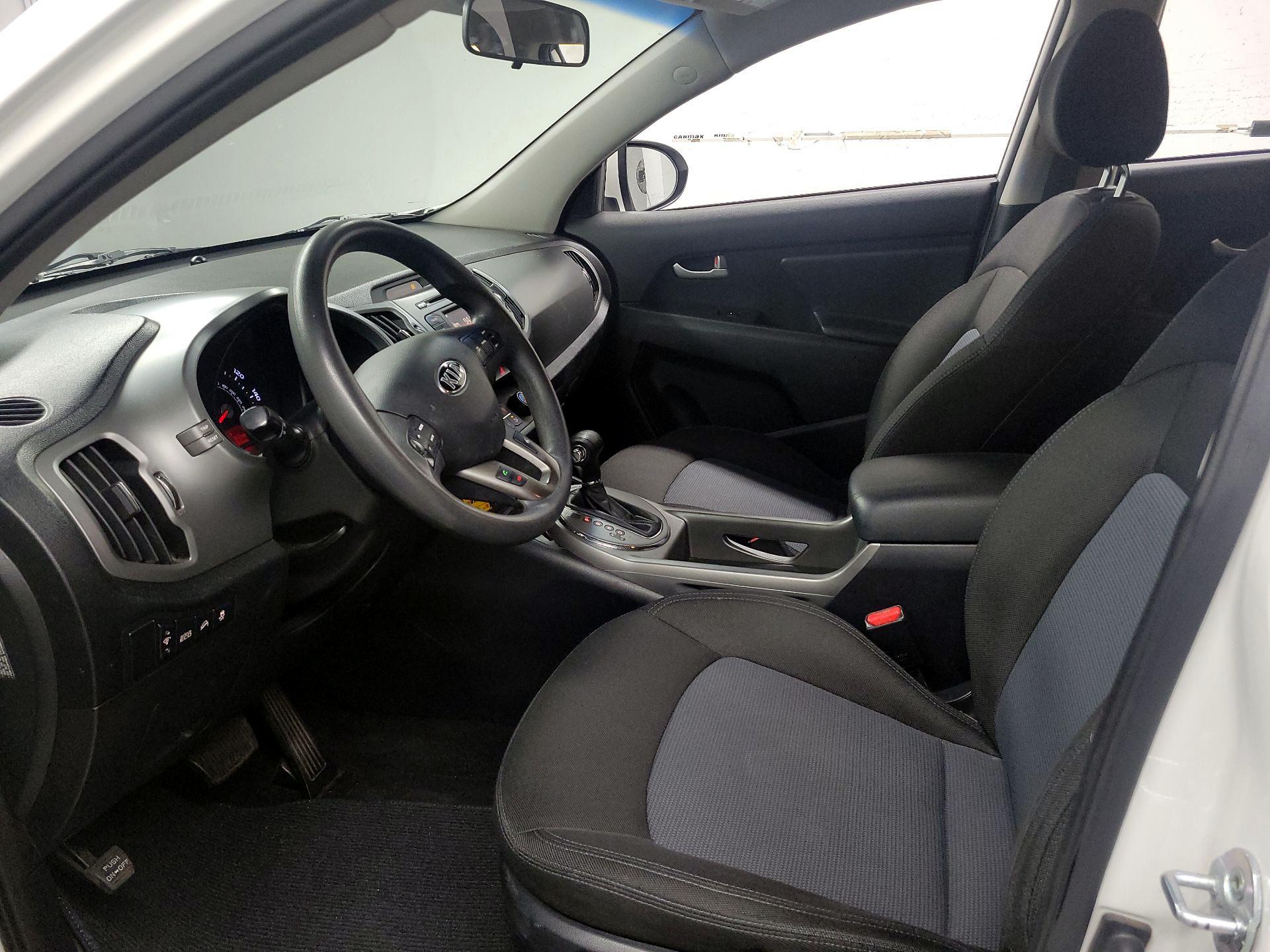 Thumbnail: 2015 Kia Sportage - 11