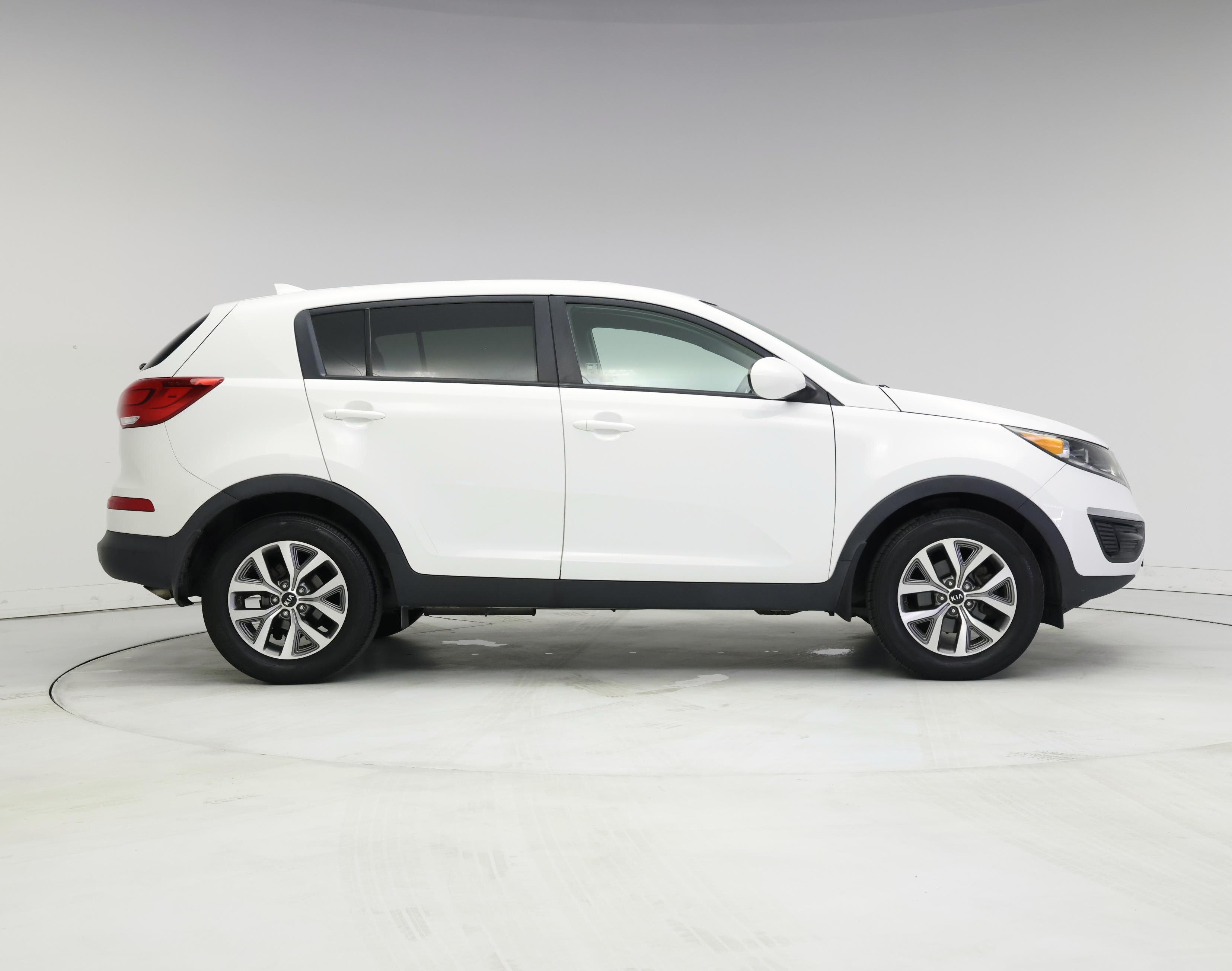 Thumbnail: 2015 Kia Sportage - 7