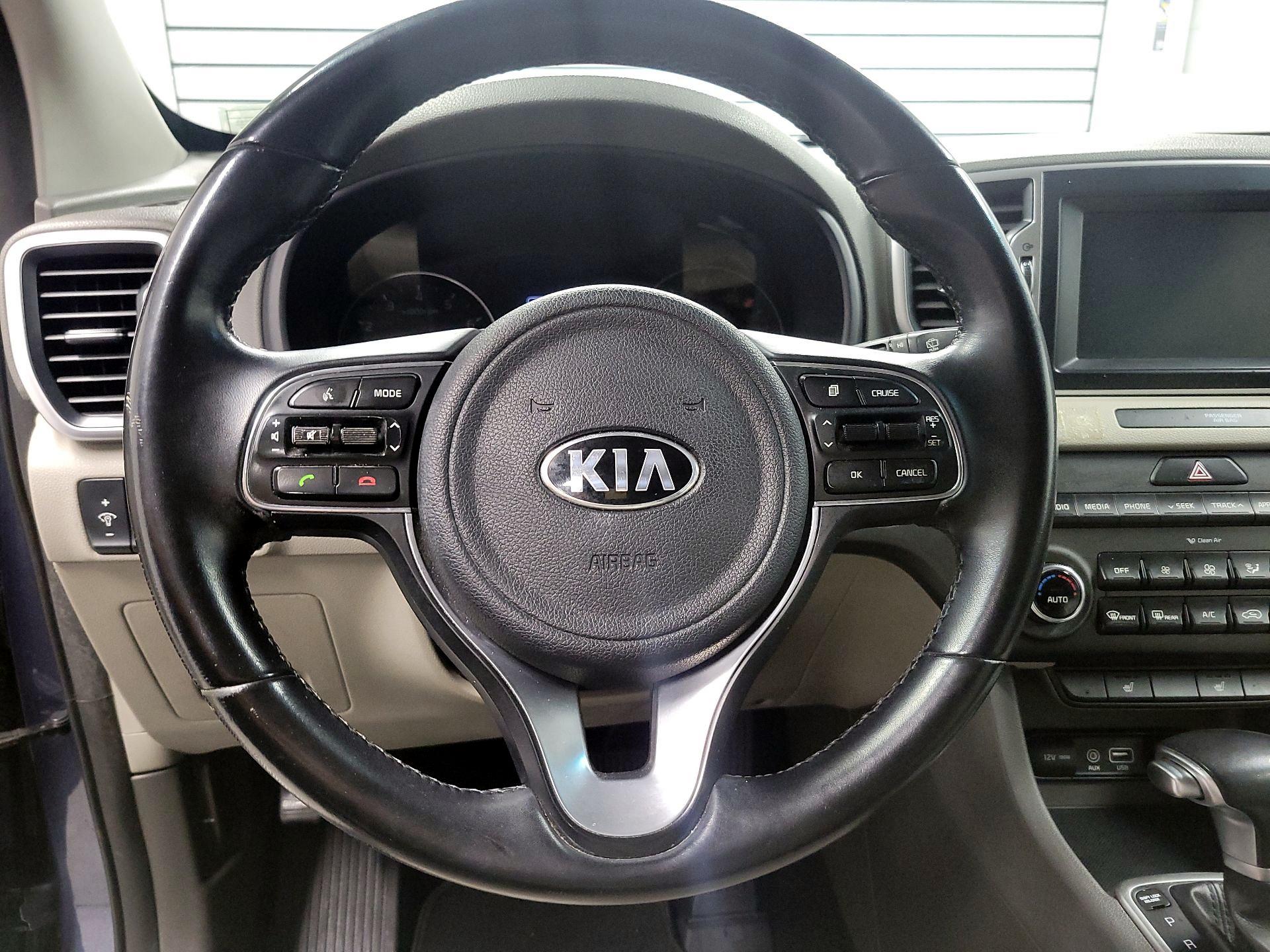 Thumbnail: 2017 Kia Sportage - 10