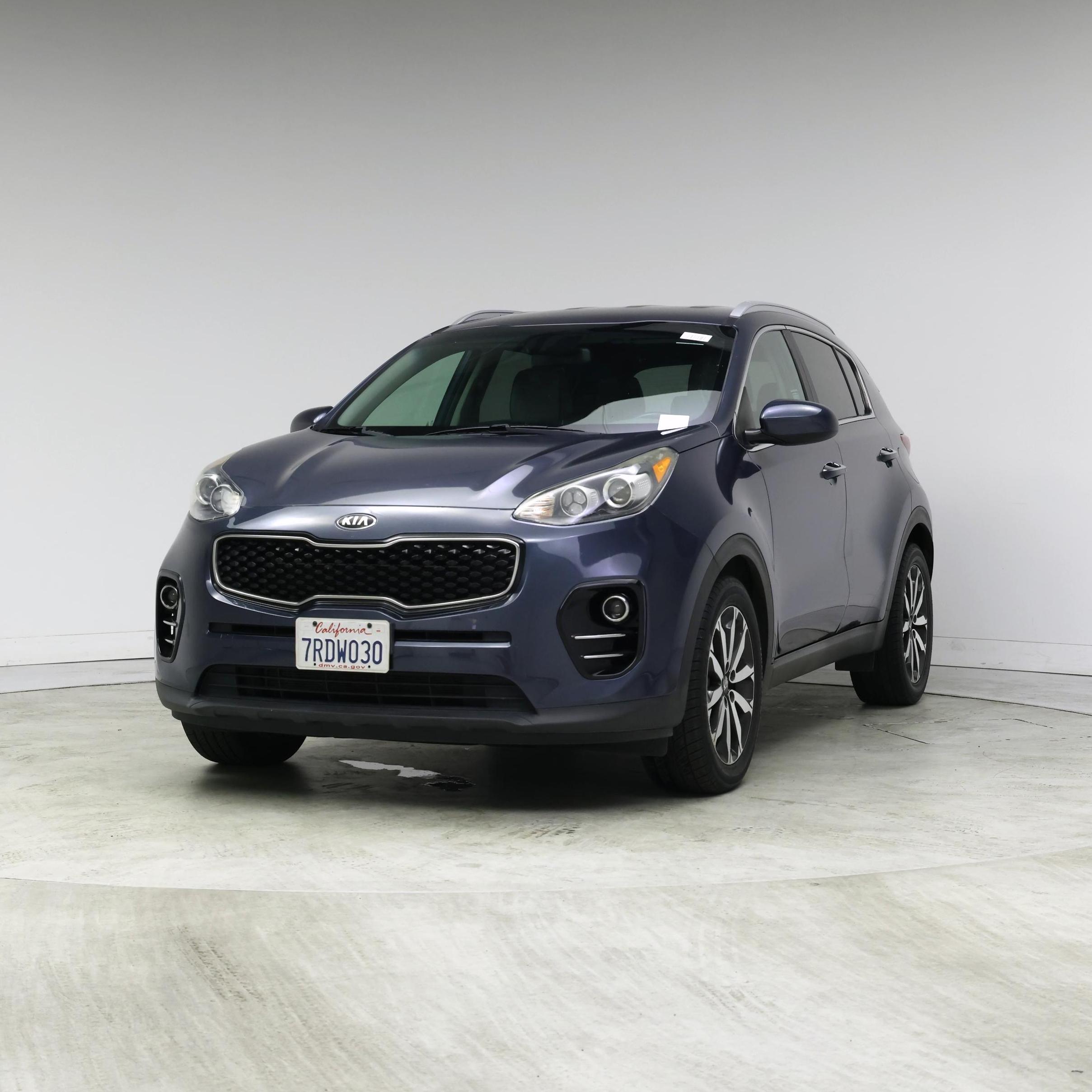 Thumbnail: 2017 Kia Sportage - 4