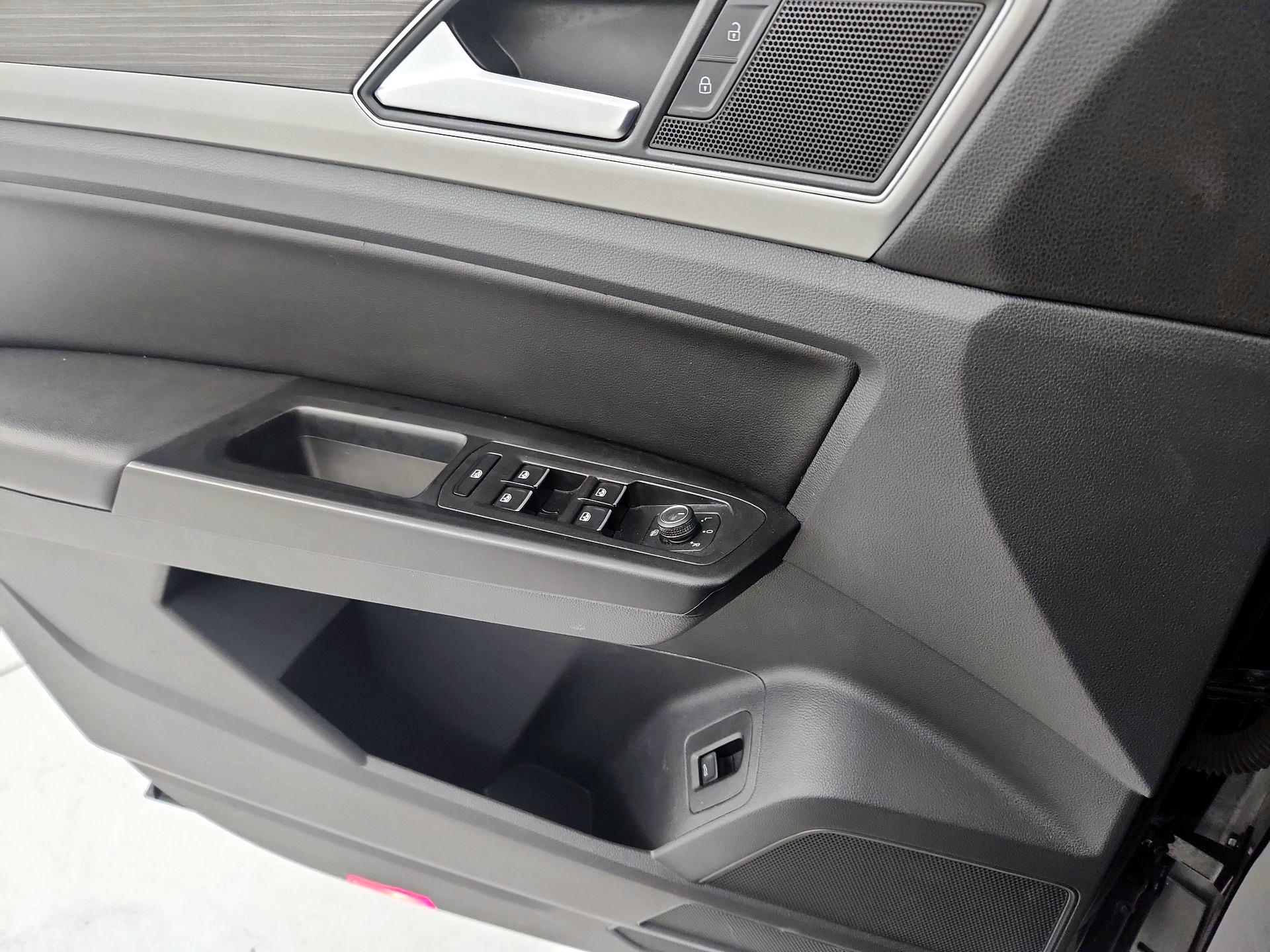 Thumbnail: 2019 Volkswagen Atlas - 12