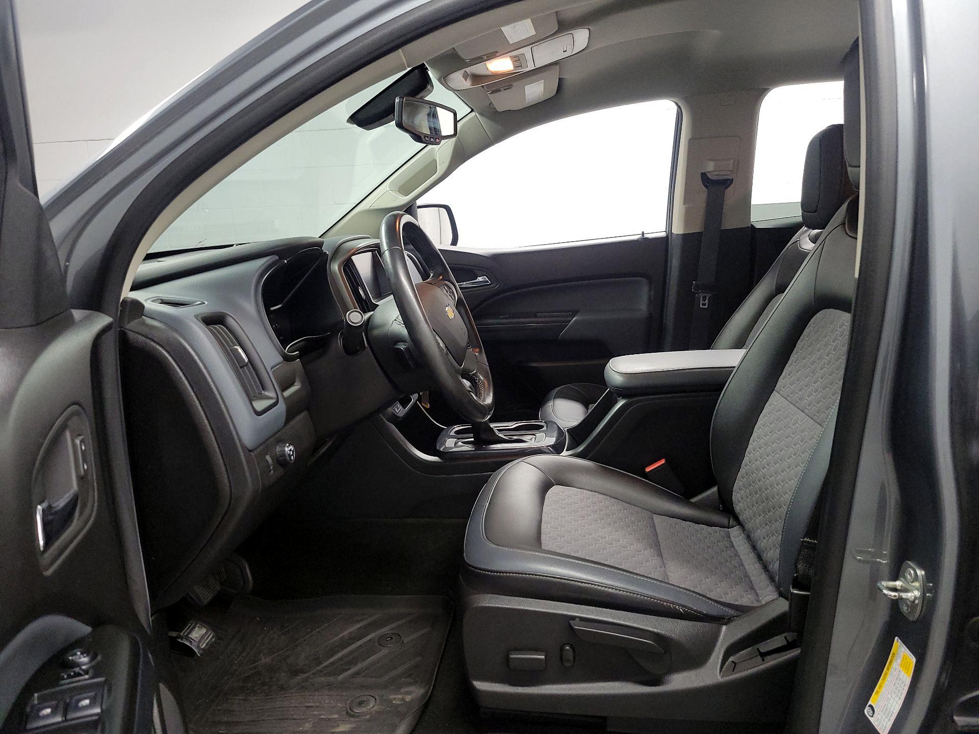 Thumbnail: 2018 Chevrolet Colorado - 11
