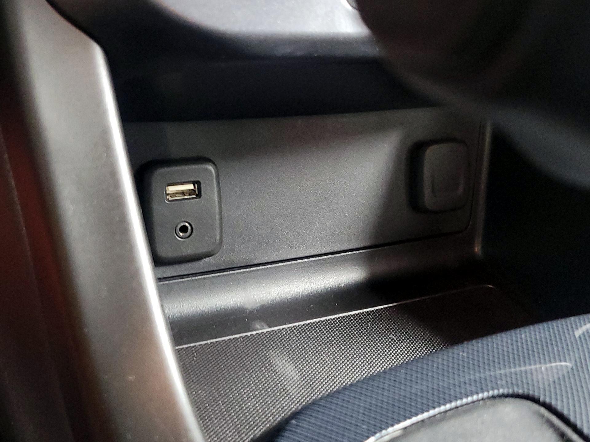 Thumbnail: 2018 Chevrolet Colorado - 18