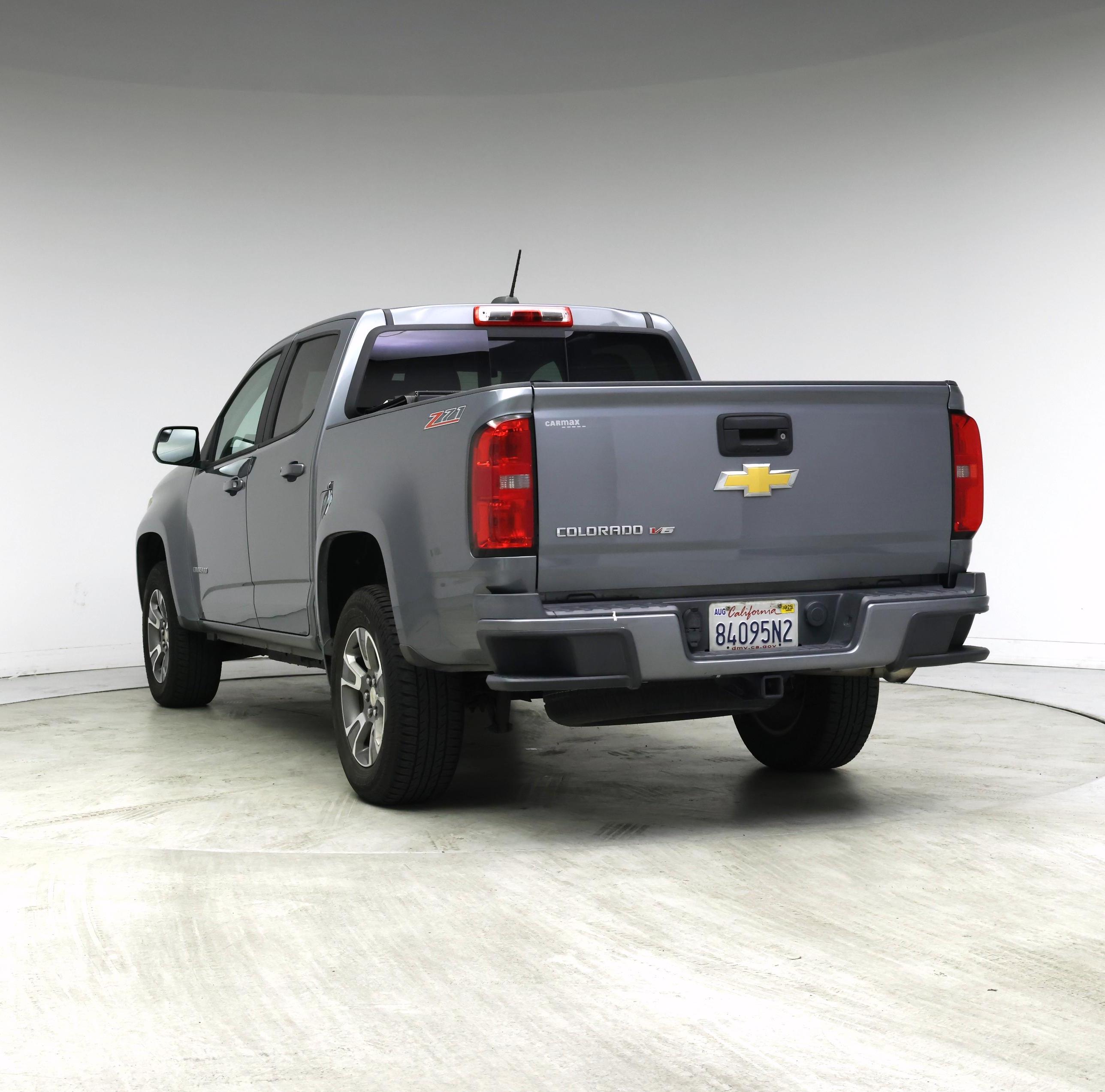 Thumbnail: 2018 Chevrolet Colorado - 2