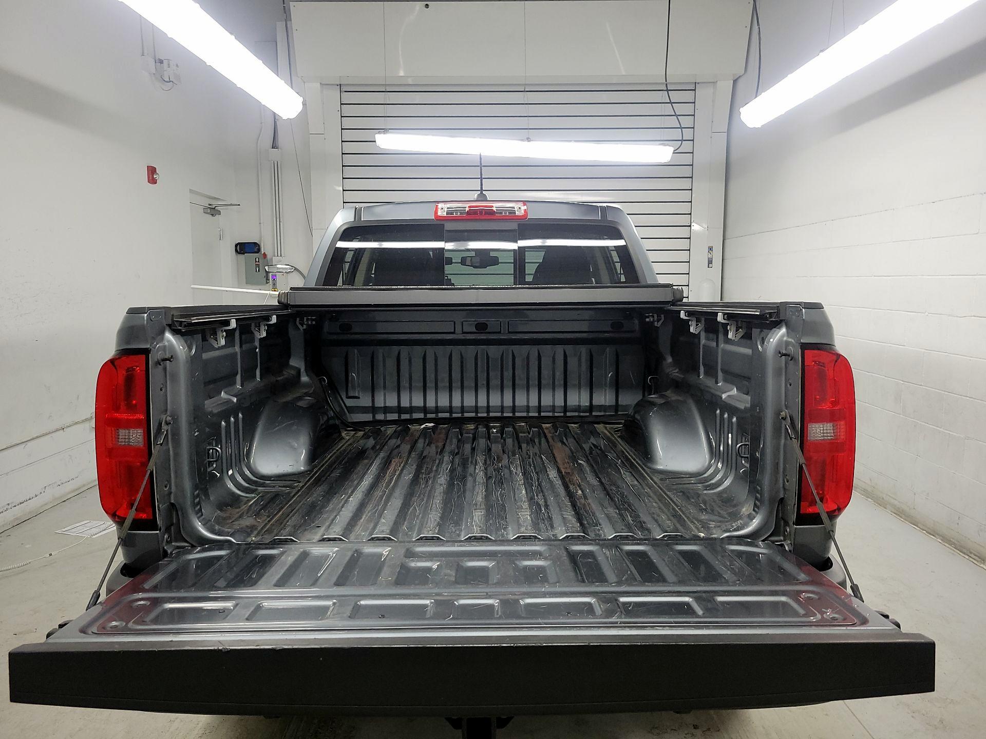 Thumbnail: 2018 Chevrolet Colorado - 20