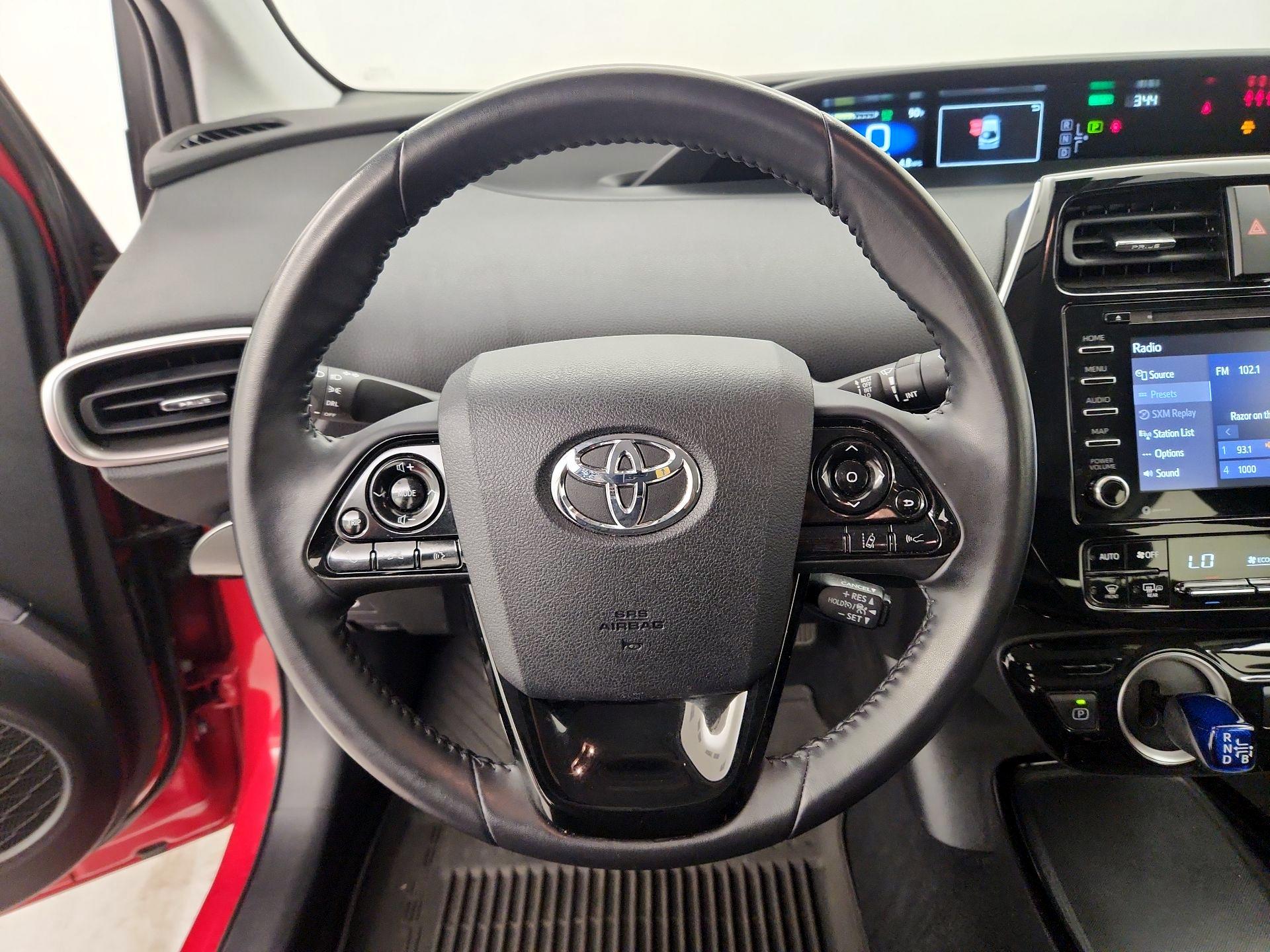 Thumbnail: 2022 Toyota Prius Prime - 10