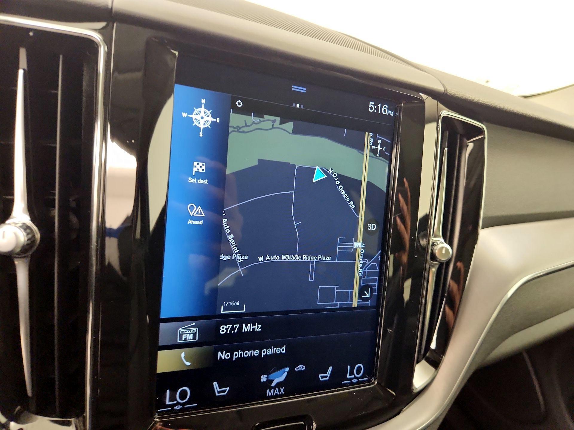Thumbnail: 2020 Volvo XC60 - 14