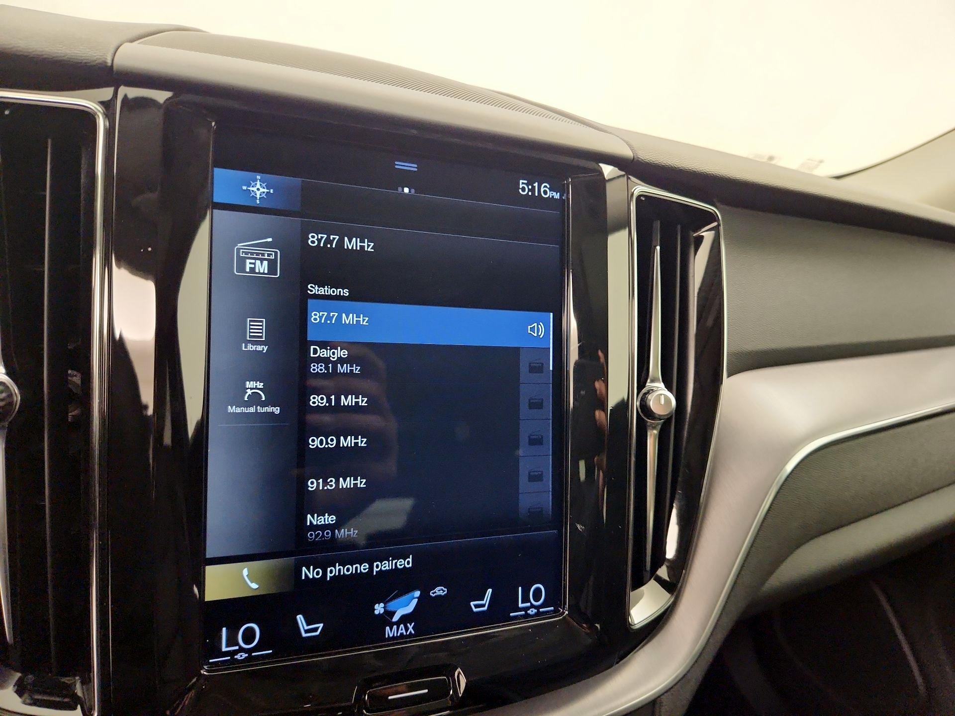 Thumbnail: 2020 Volvo XC60 - 16