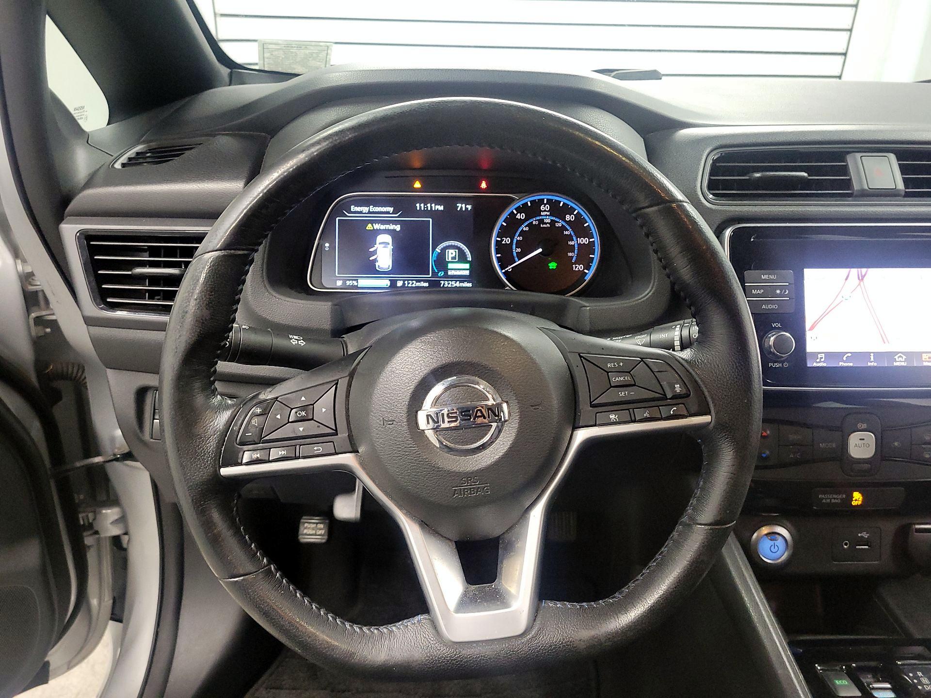 Thumbnail: 2018 Nissan Leaf - 10