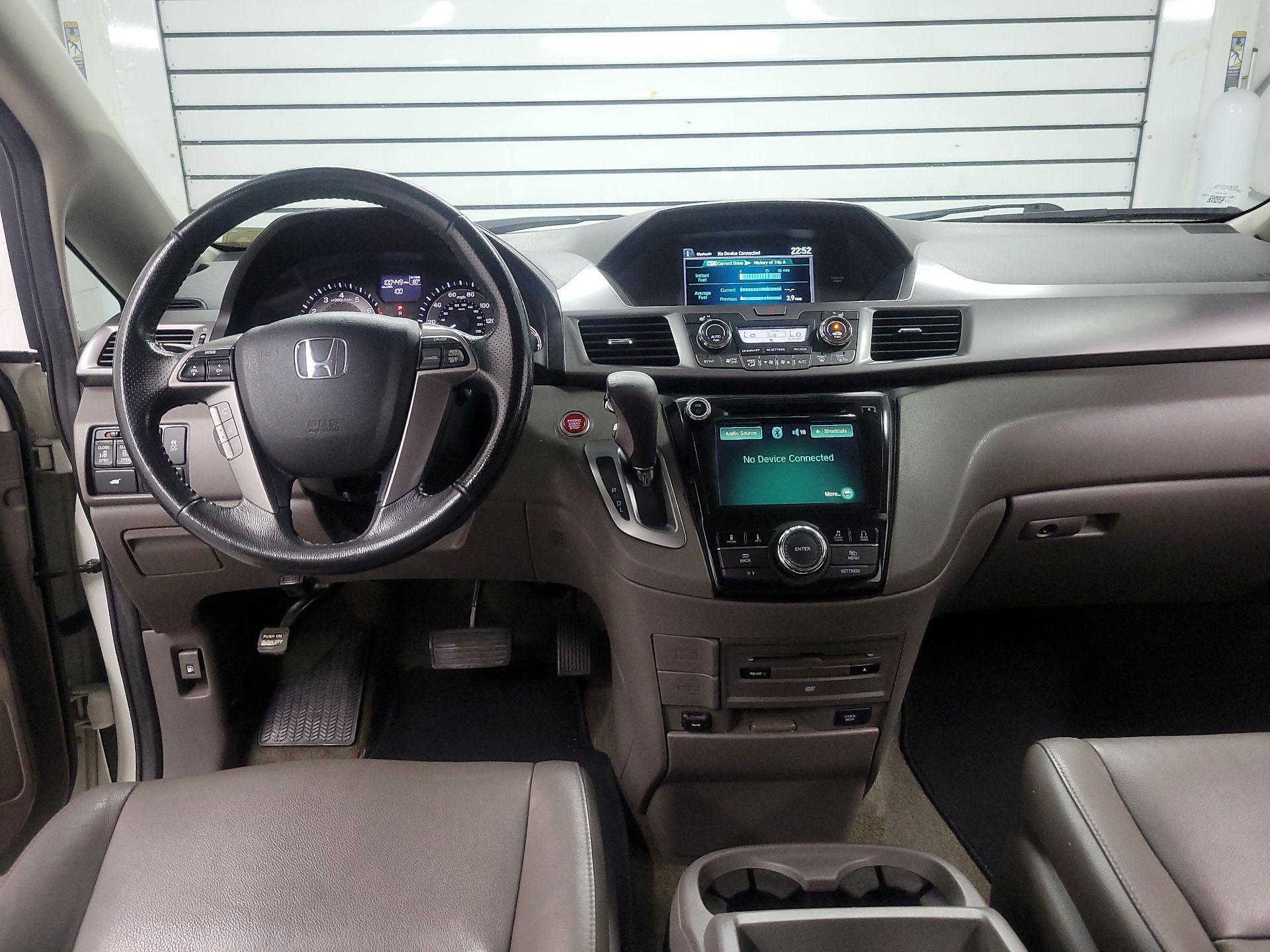Thumbnail: 2015 Honda Odyssey - 9