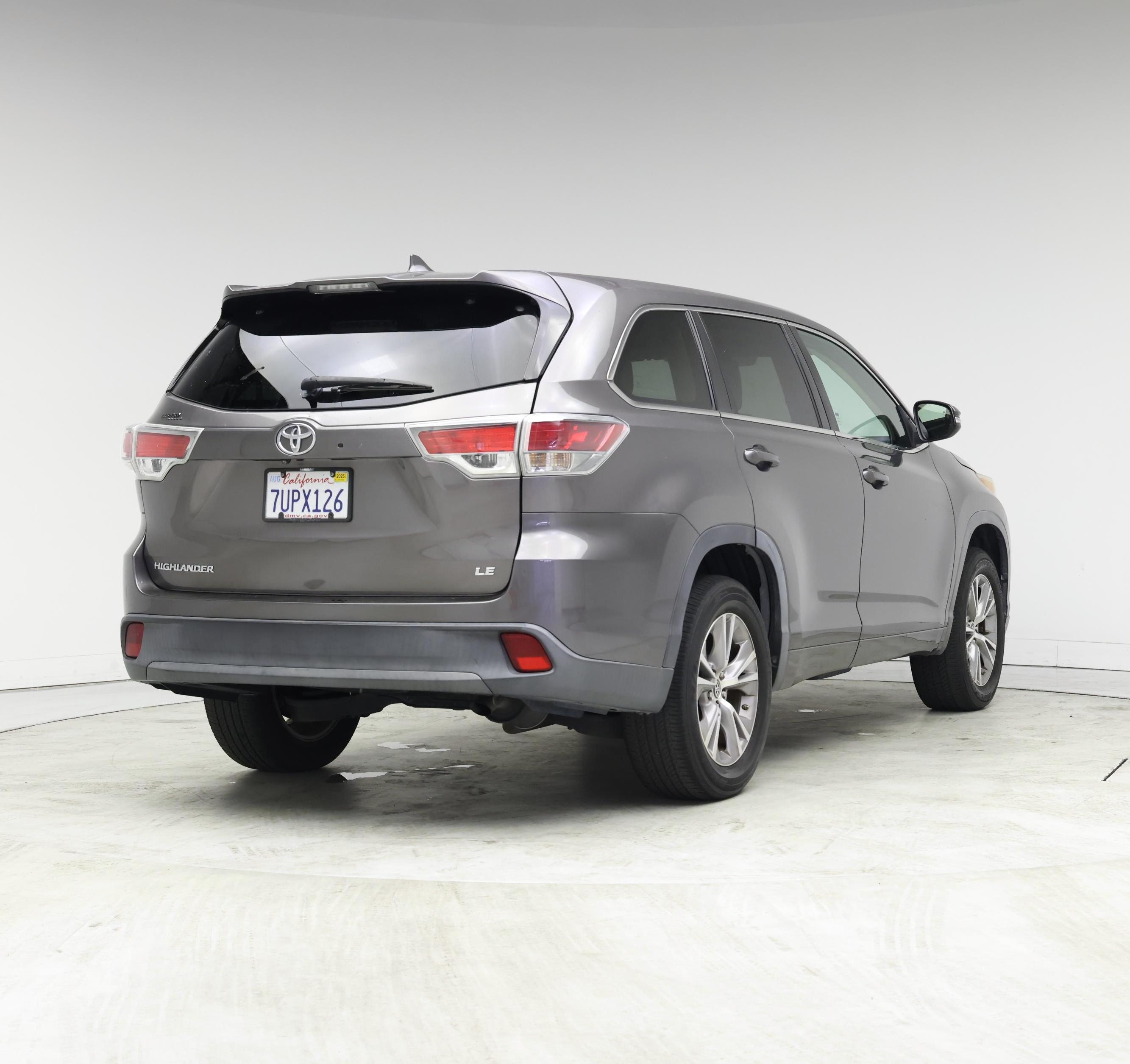 Thumbnail: 2016 Toyota Highlander - 8