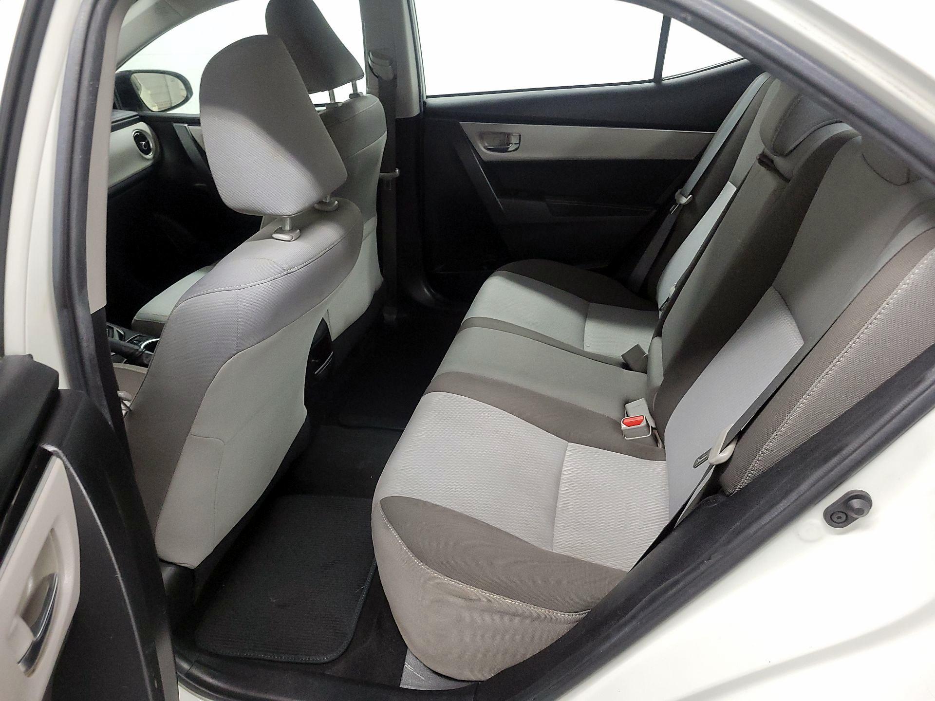 Thumbnail: 2019 Toyota Corolla - 18