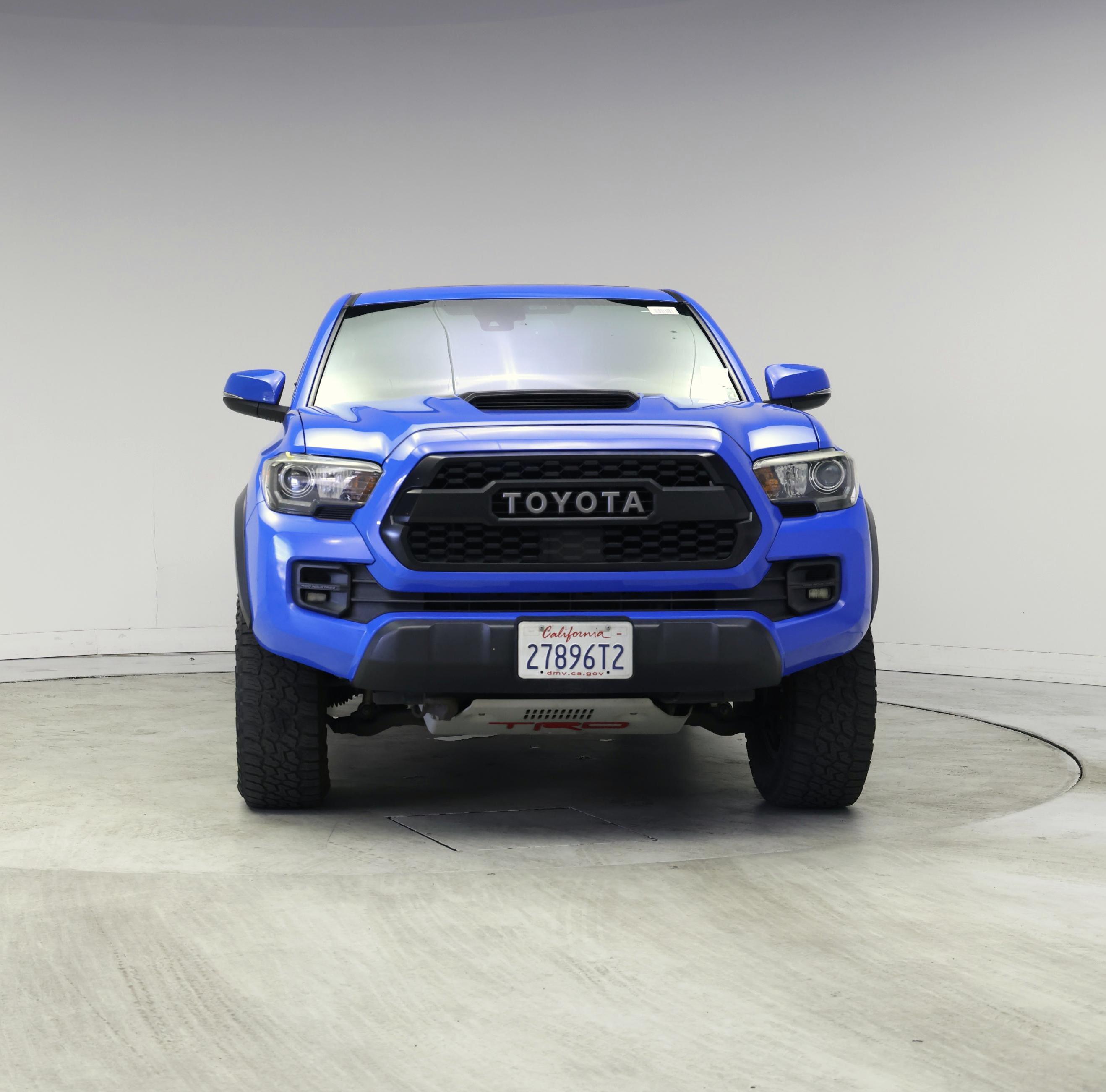 Thumbnail: 2019 Toyota Tacoma - 5