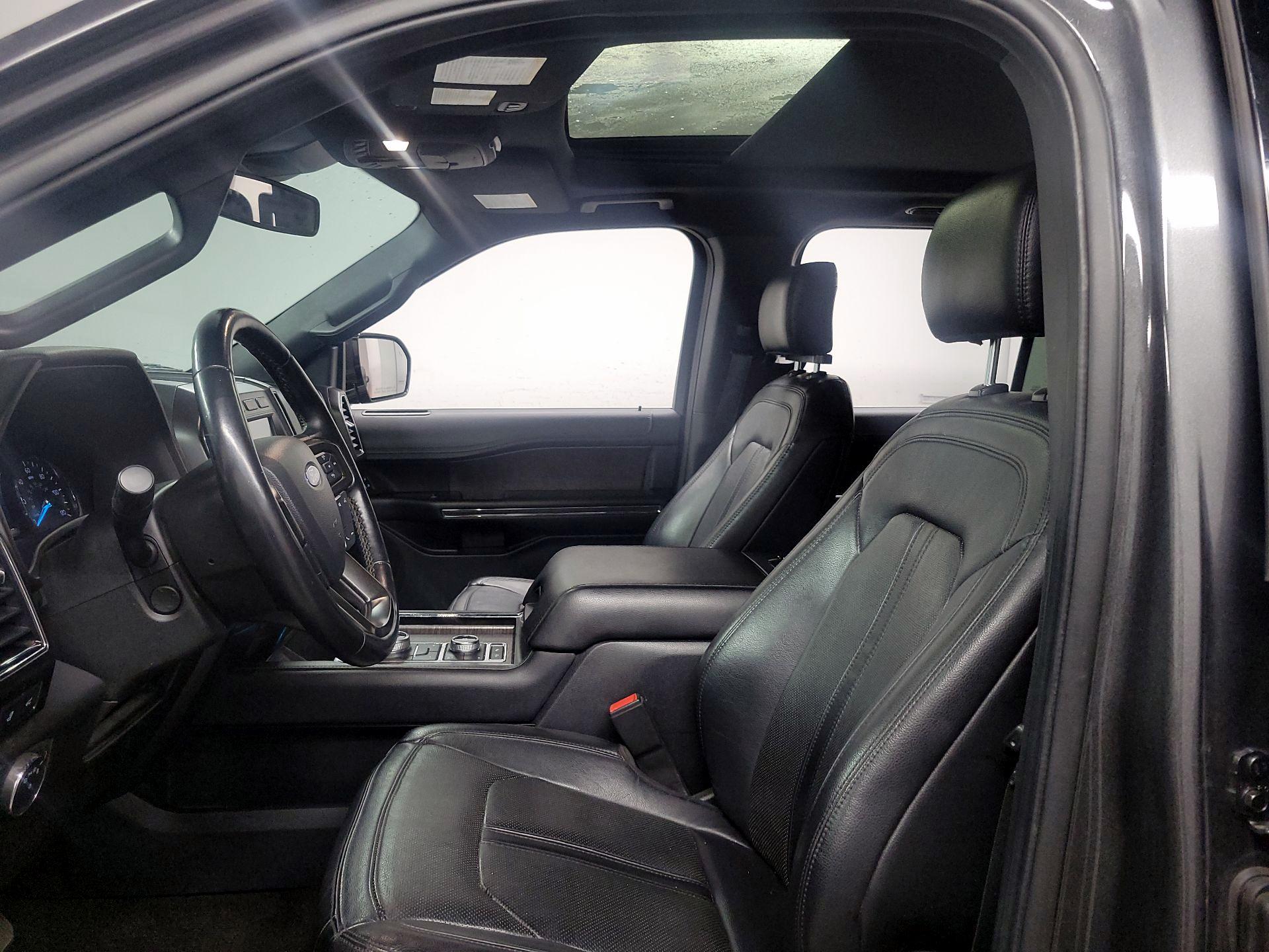 Thumbnail: 2020 Ford Expedition - 11