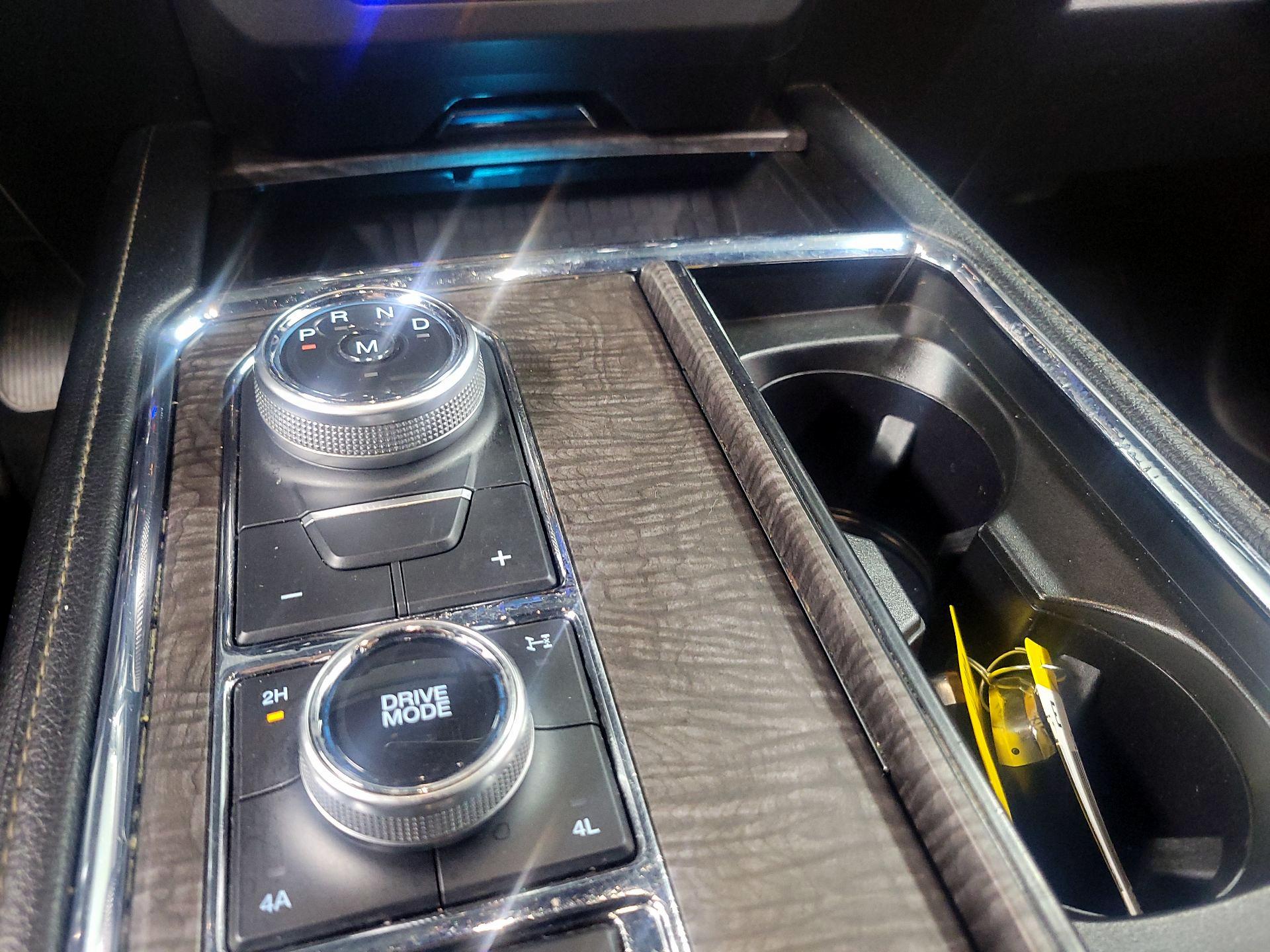Thumbnail: 2020 Ford Expedition - 18