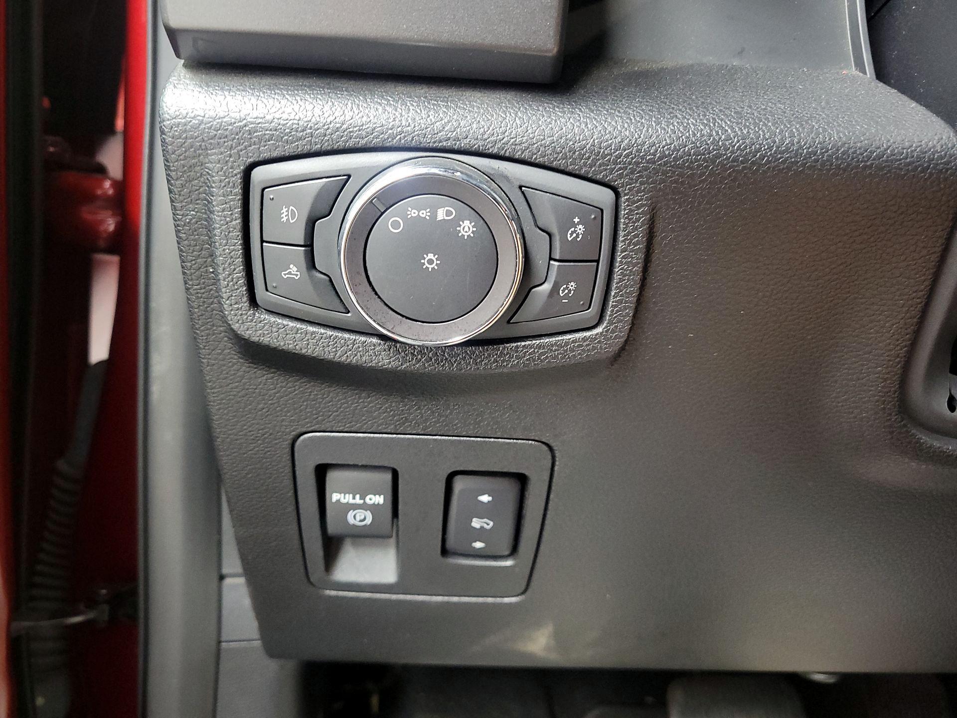 Thumbnail: 2019 Ford F-150 - 13