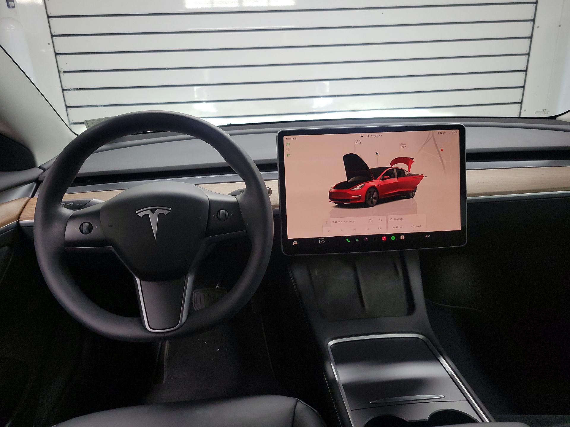Thumbnail: 2023 Tesla Model 3 - 9