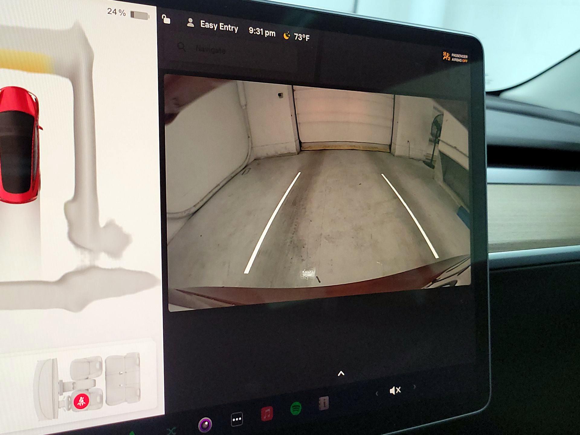 Thumbnail: 2023 Tesla Model 3 - 14
