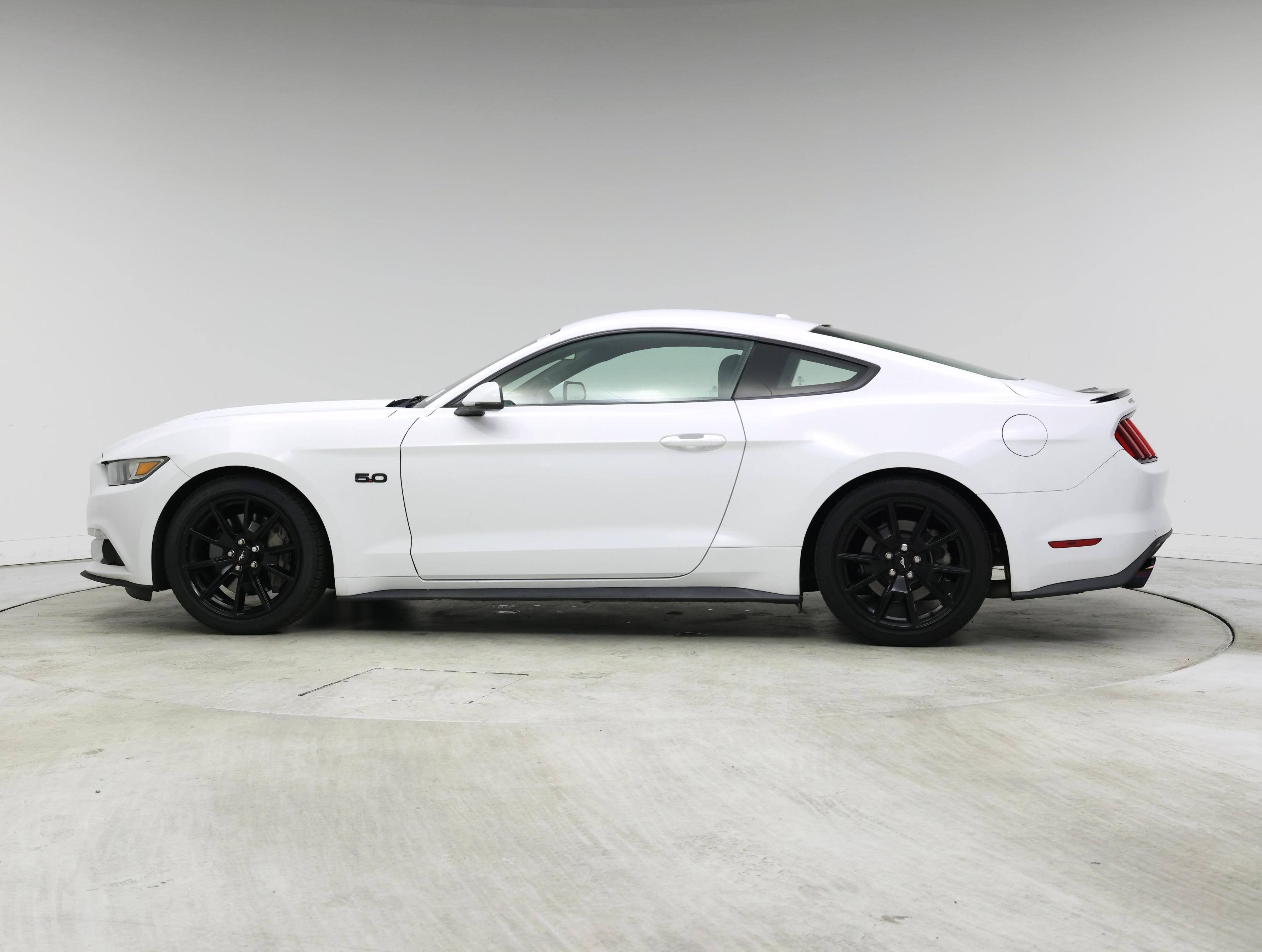 Thumbnail: 2017 Ford Mustang - 3