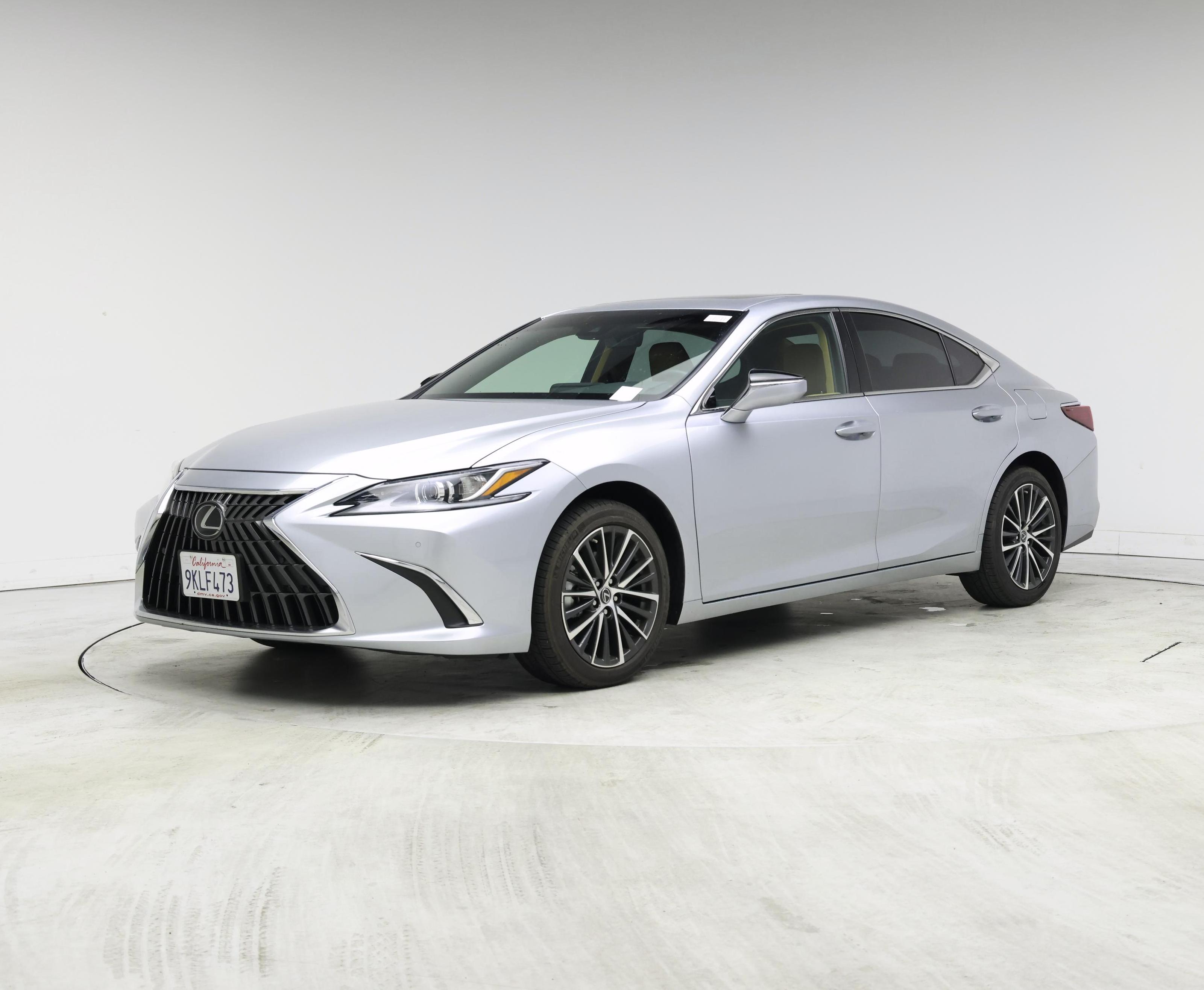 Thumbnail: 2024 Lexus ES - 4