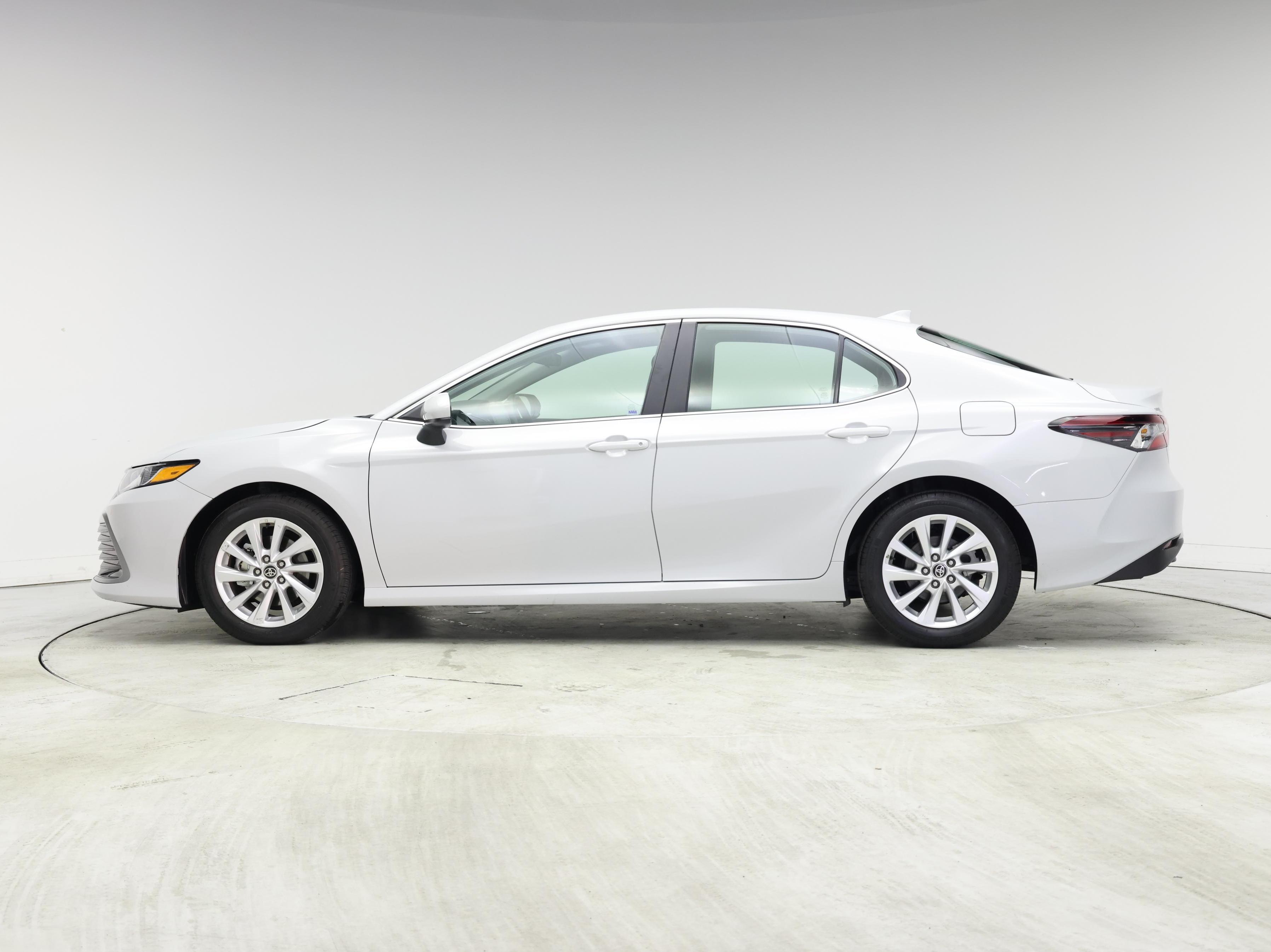 Thumbnail: 2024 Toyota Camry - 3