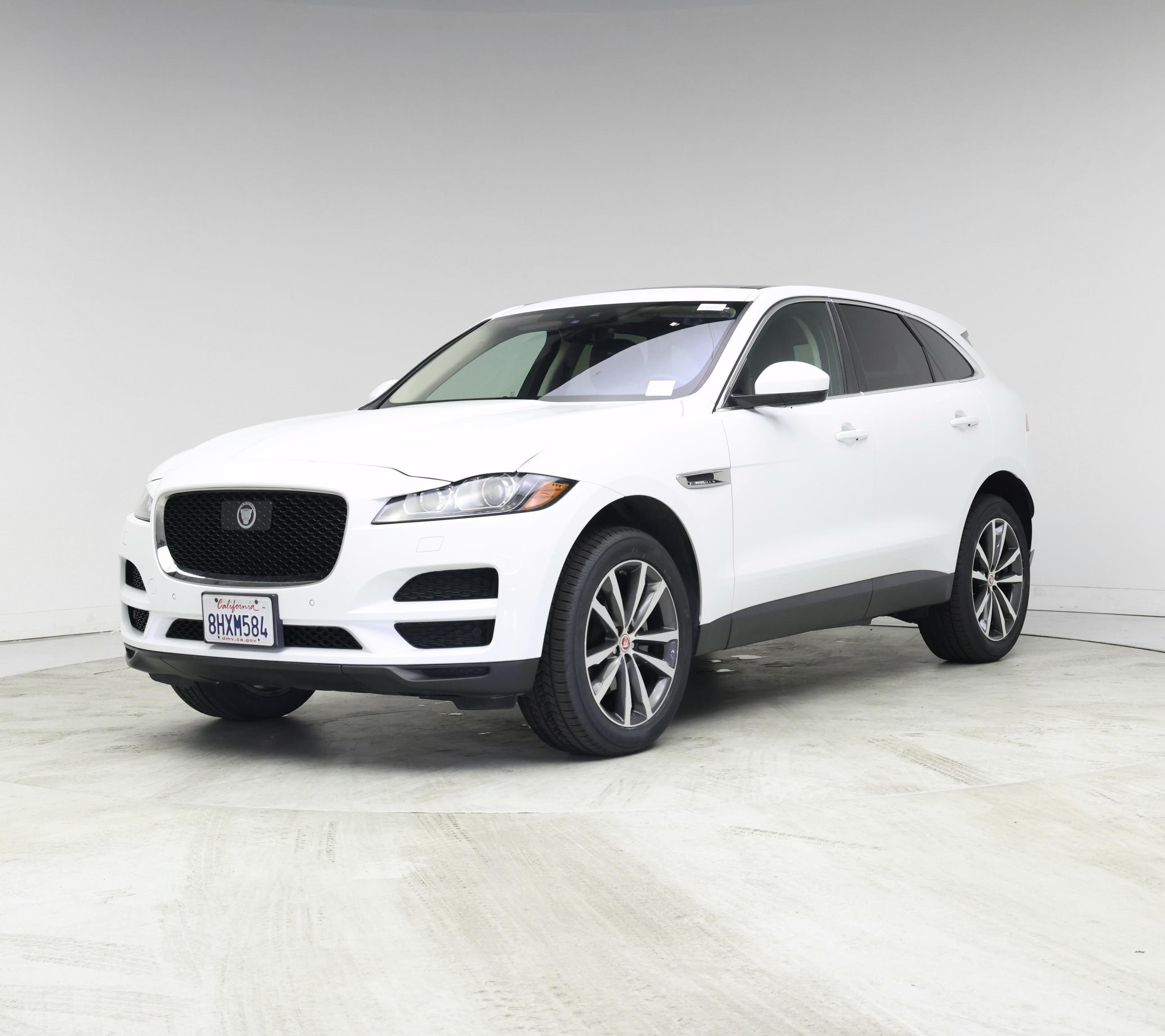 Thumbnail: 2019 Jaguar F-Pace - 4