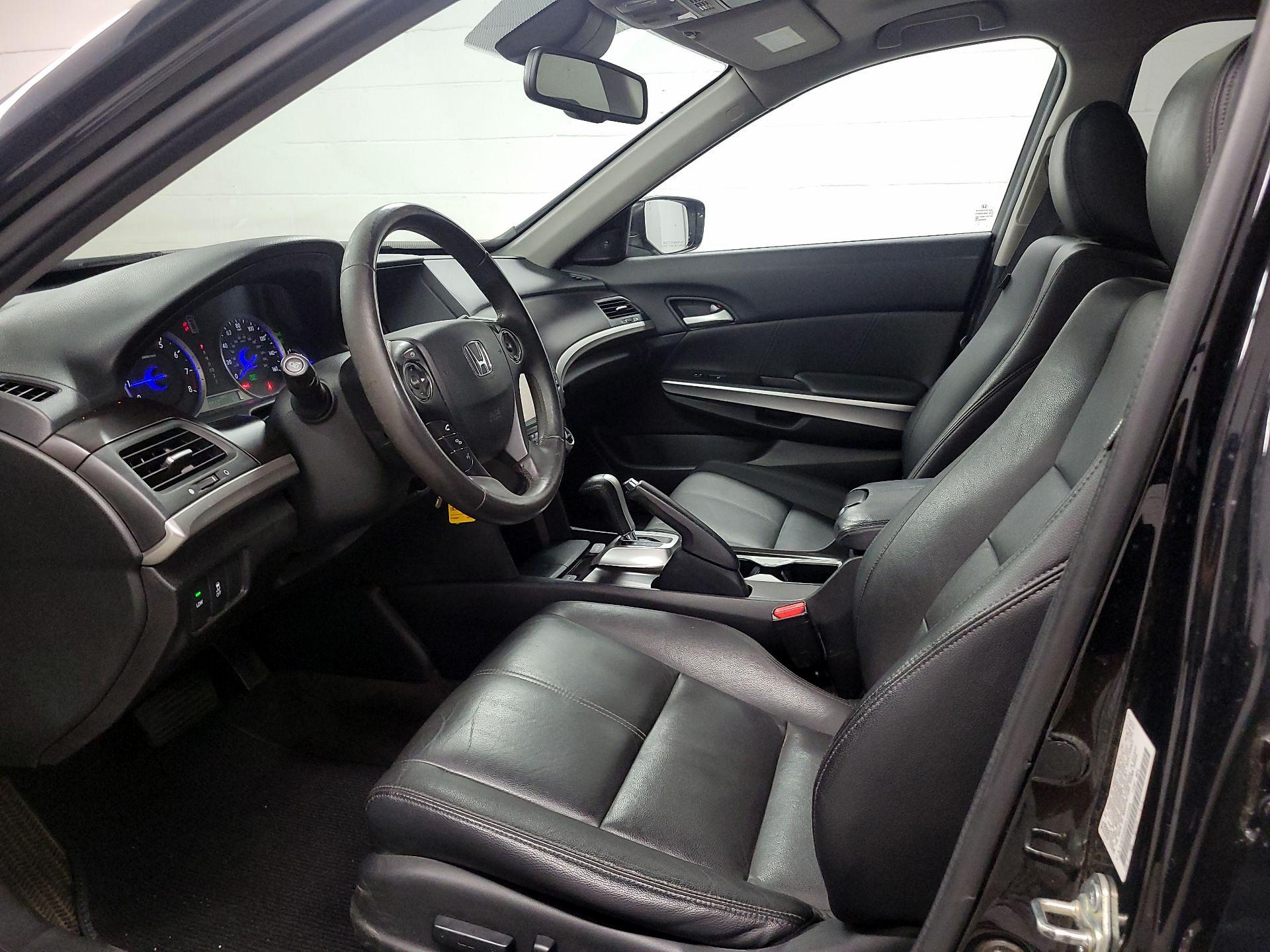 Thumbnail: 2015 Honda Accord Crosstour - 11