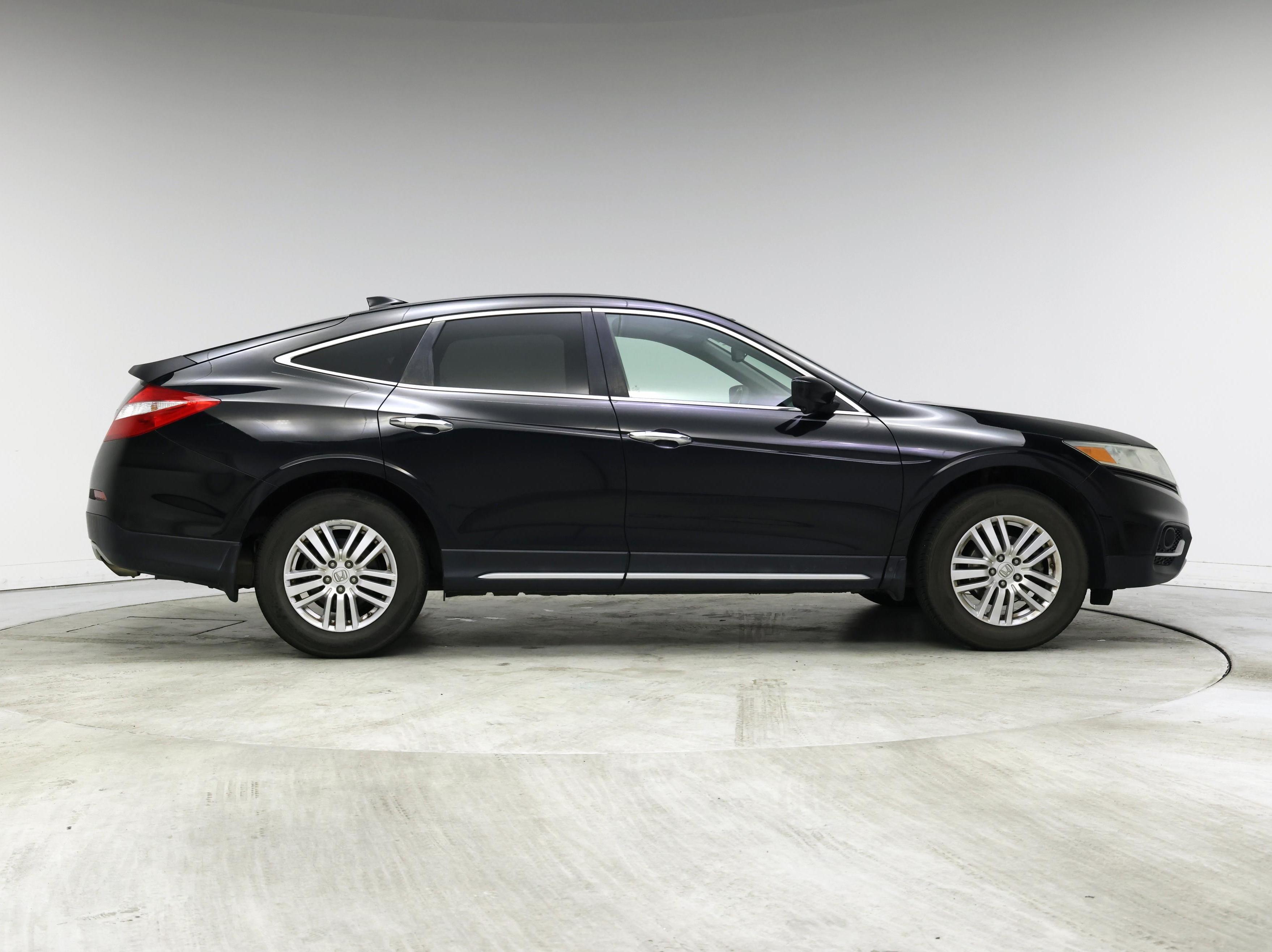 Thumbnail: 2015 Honda Accord Crosstour - 7