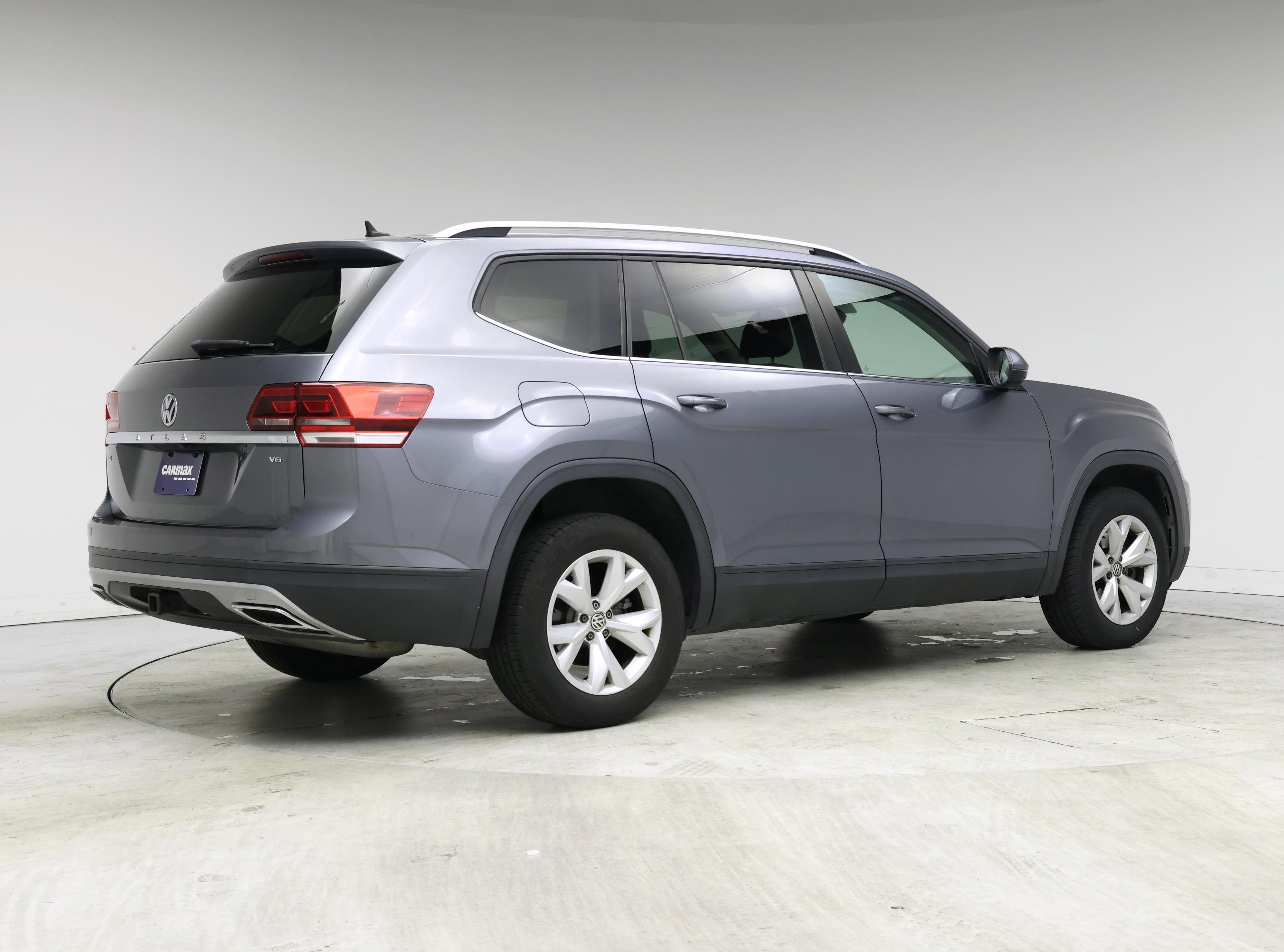 Thumbnail: 2018 Volkswagen Atlas - 8