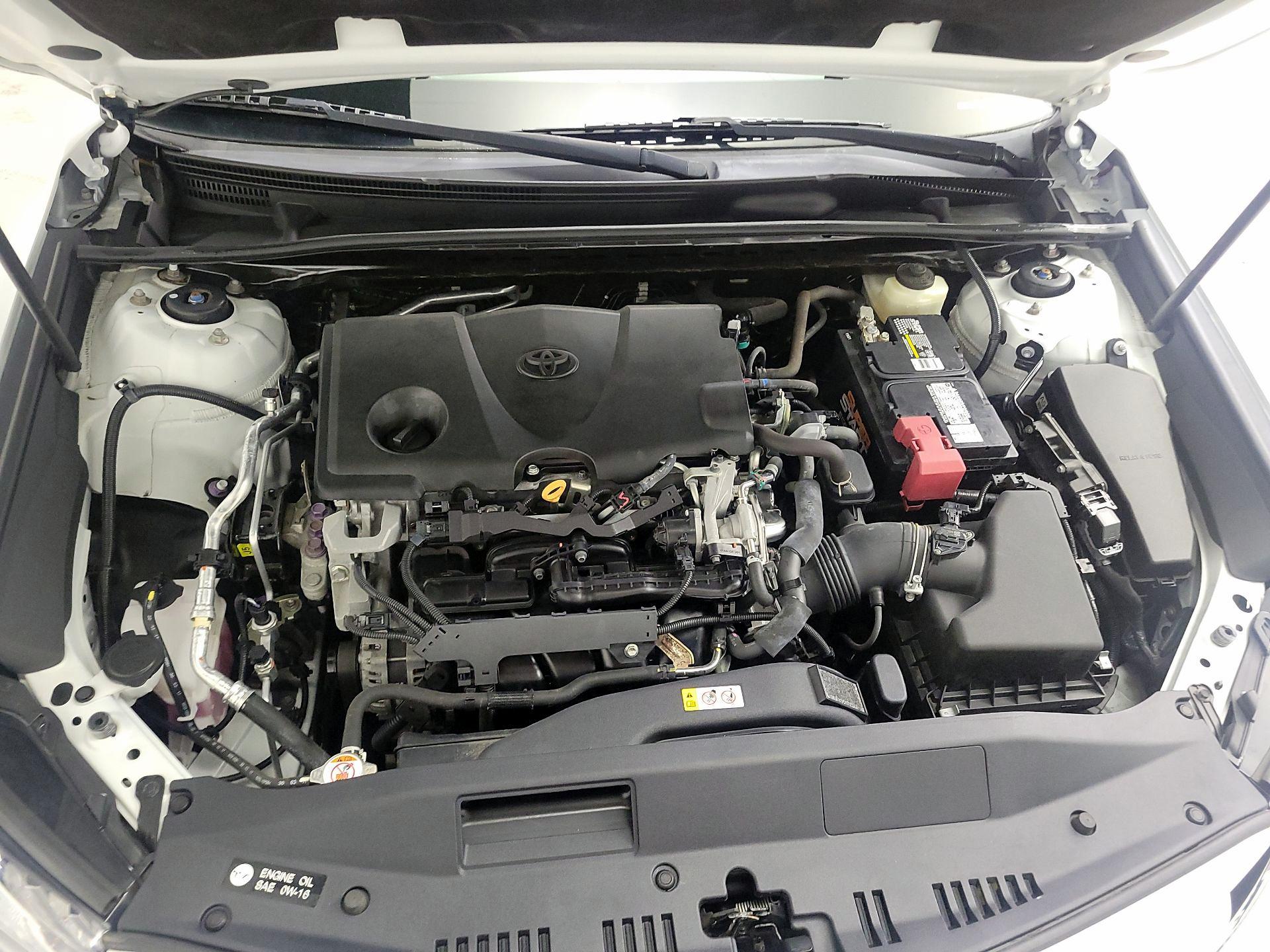 Thumbnail: 2018 Toyota Camry - 19