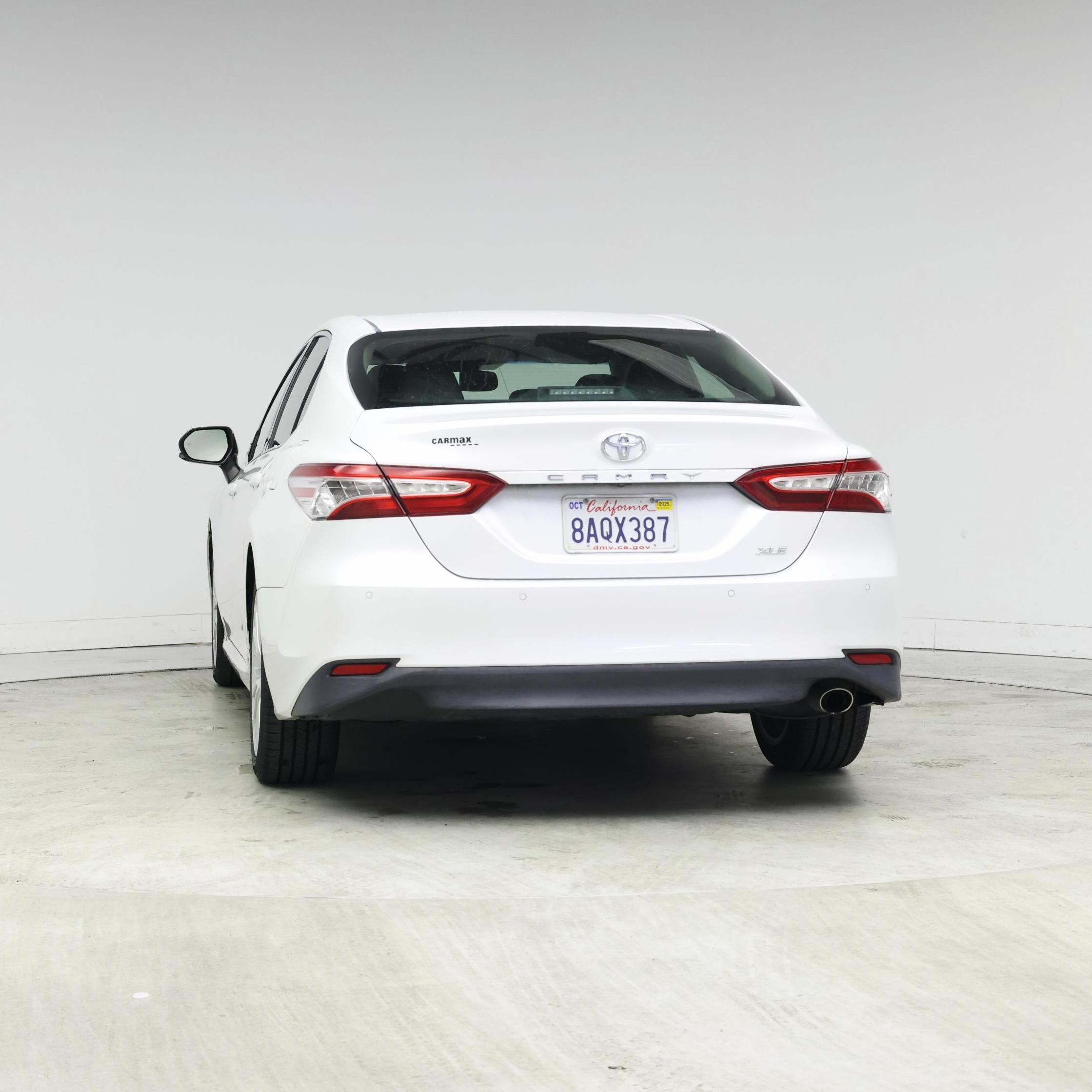 Thumbnail: 2018 Toyota Camry - 6