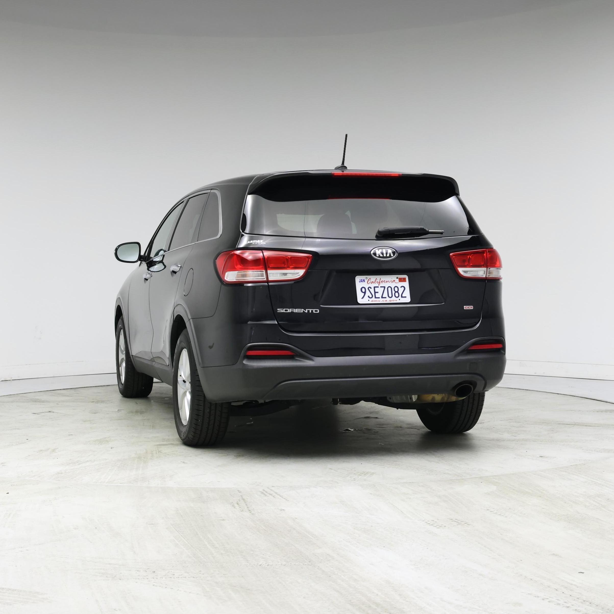 Thumbnail: 2017 Kia Sorento - 6
