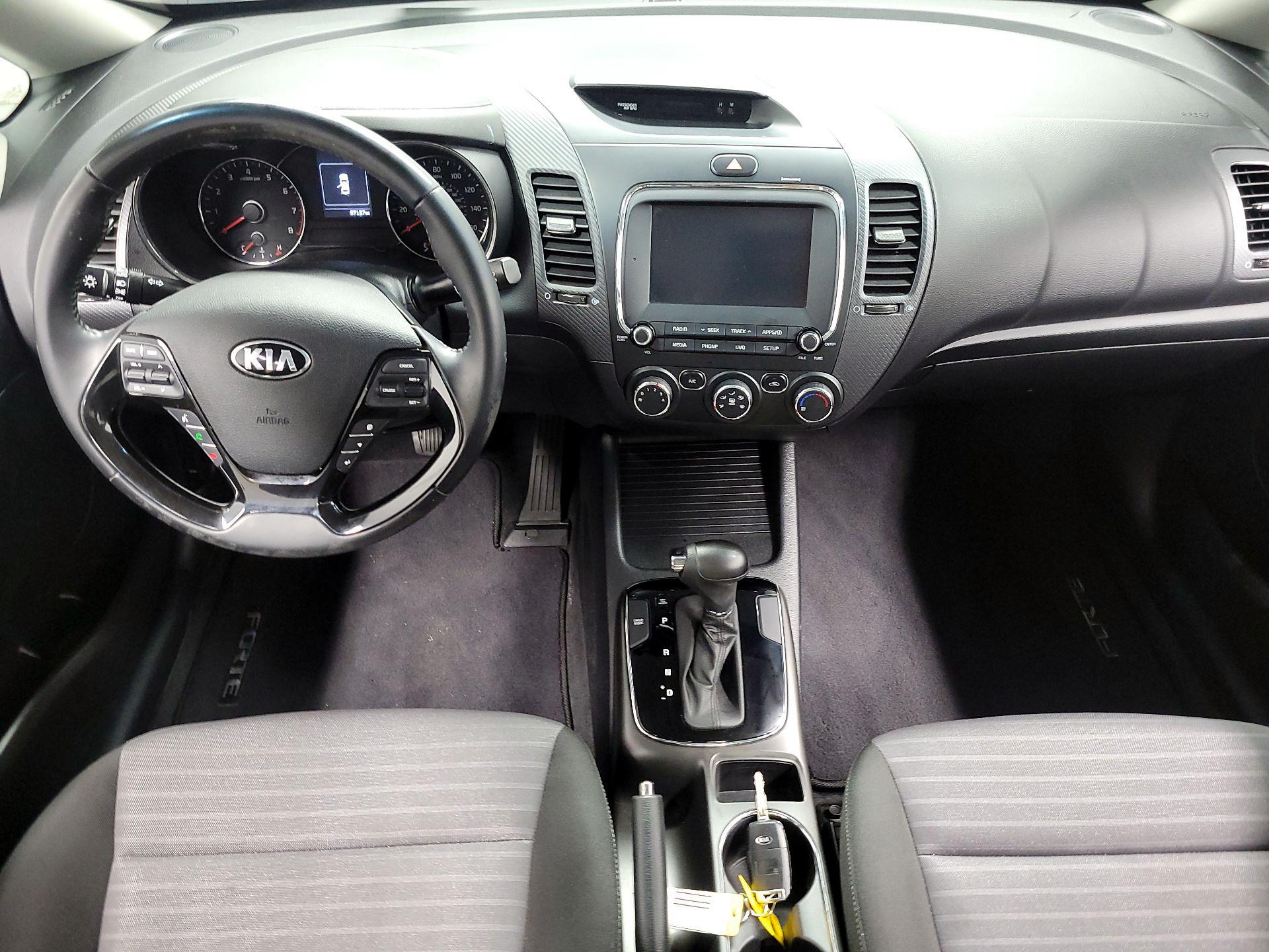 Thumbnail: 2018 Kia Forte - 9