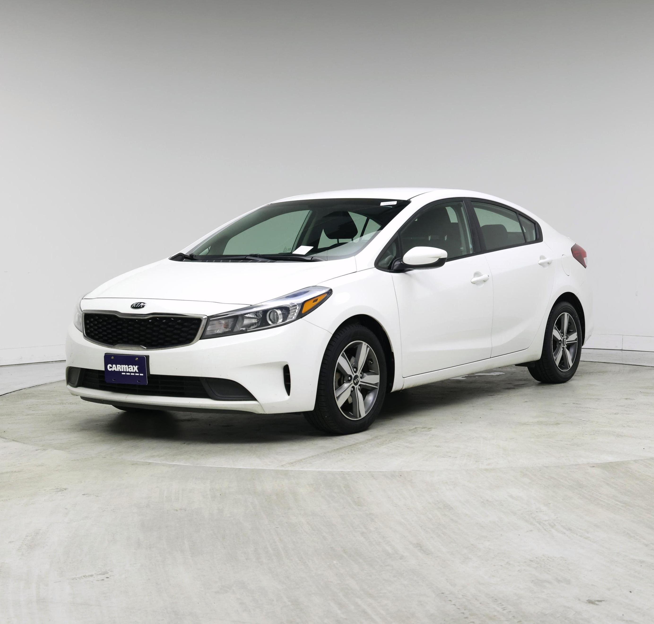 Thumbnail: 2018 Kia Forte - 4