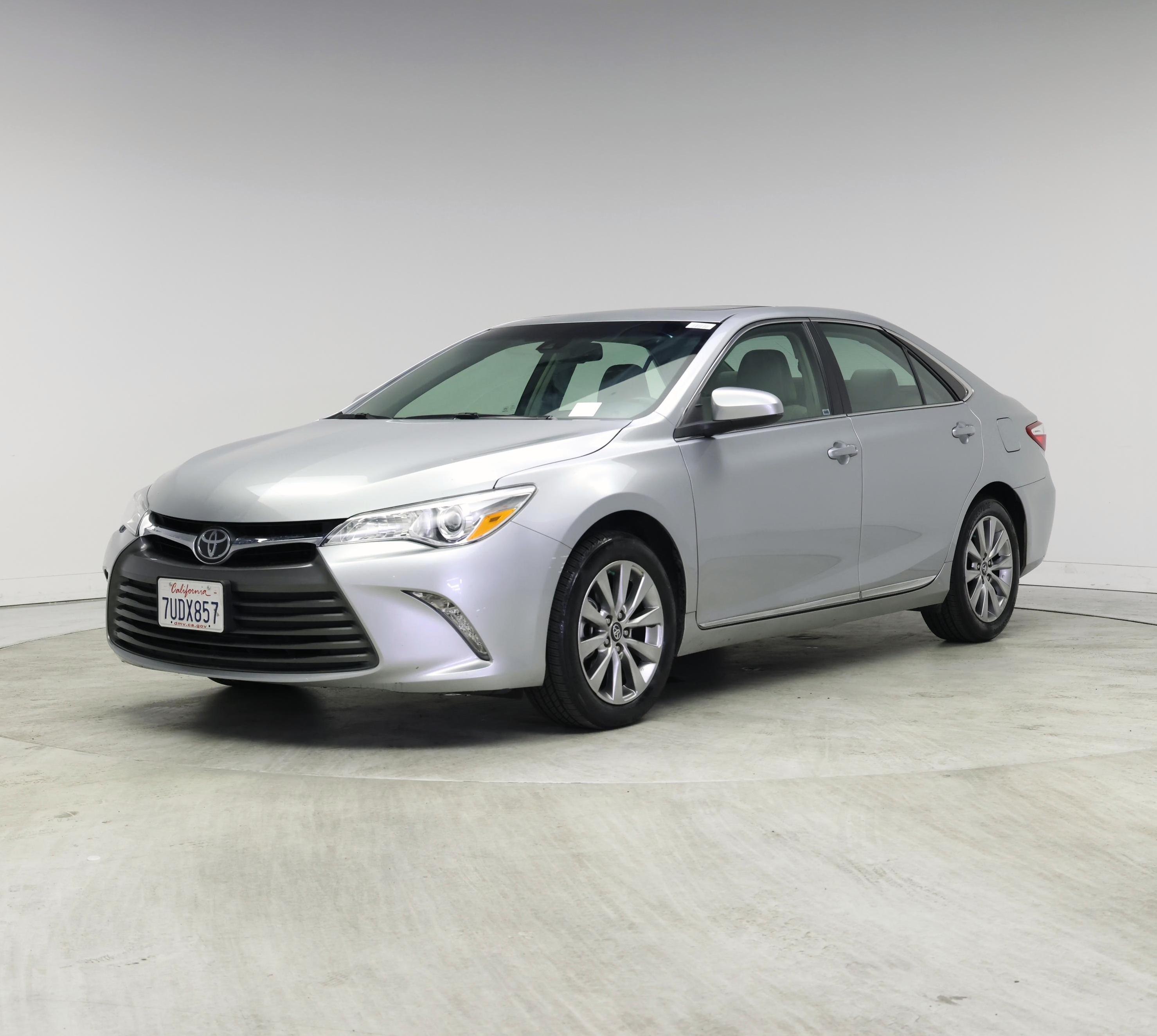 Thumbnail: 2017 Toyota Camry - 4