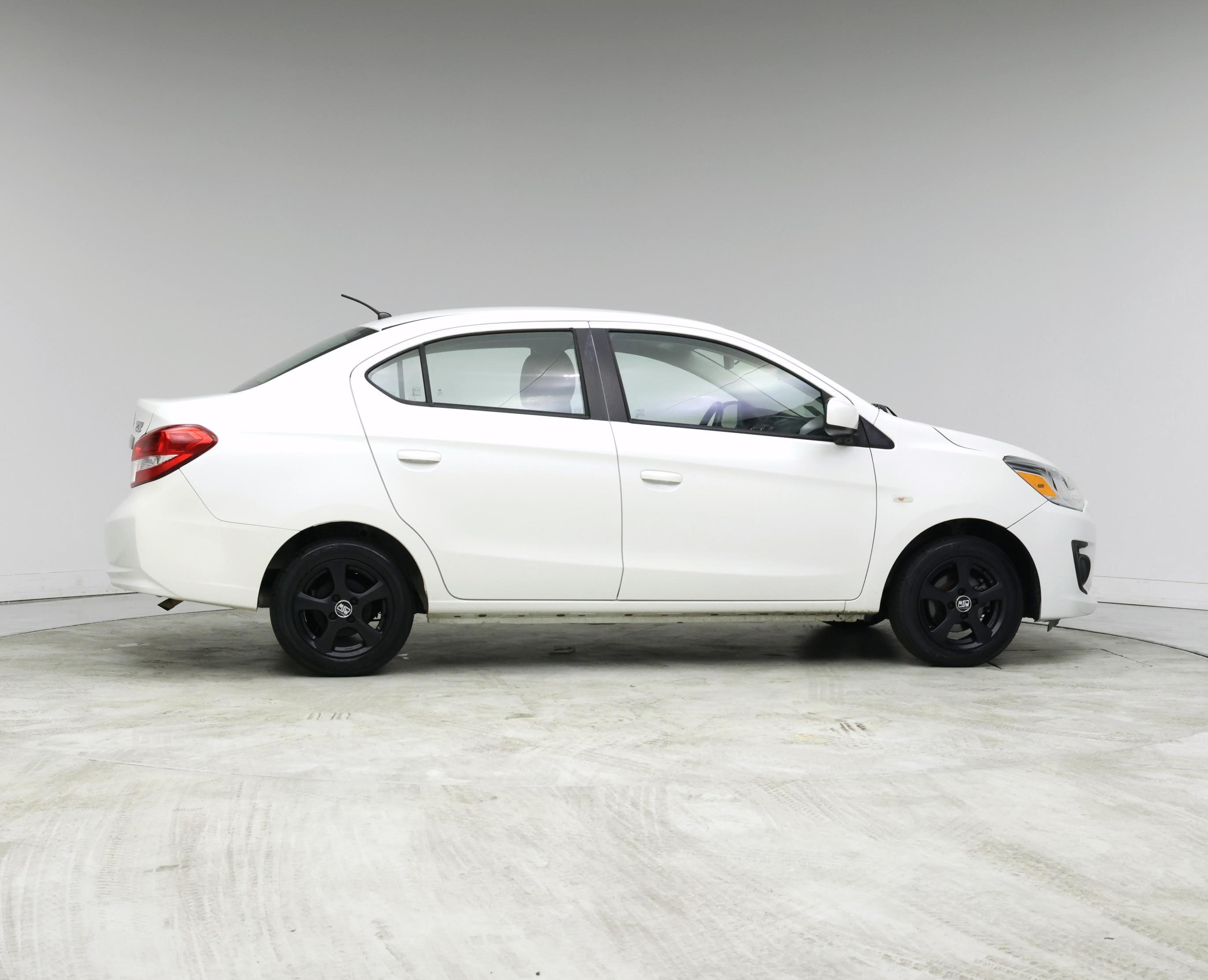 Thumbnail: 2017 Mitsubishi Mirage G4 - 7