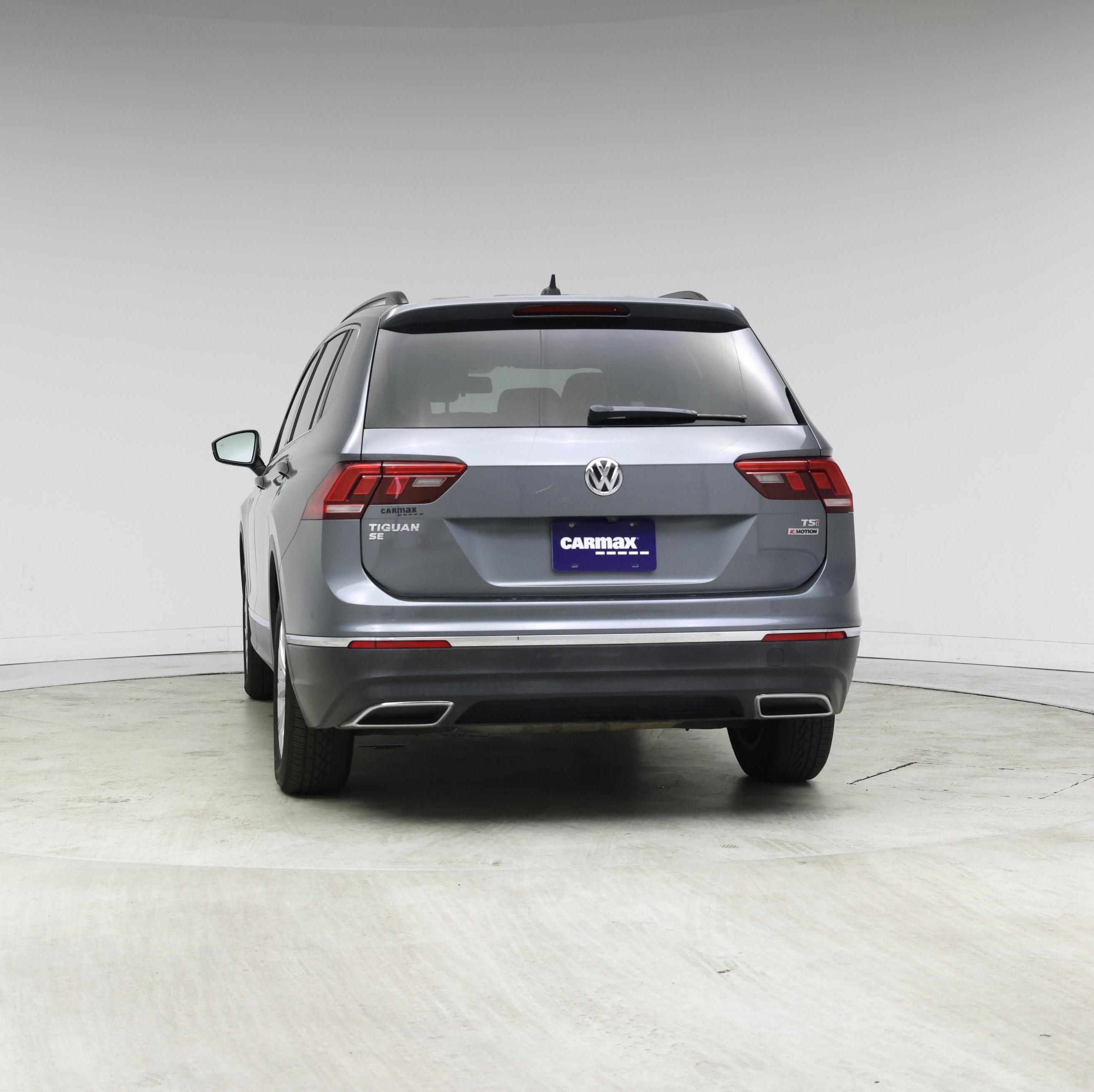 Thumbnail: 2018 Volkswagen Tiguan - 6
