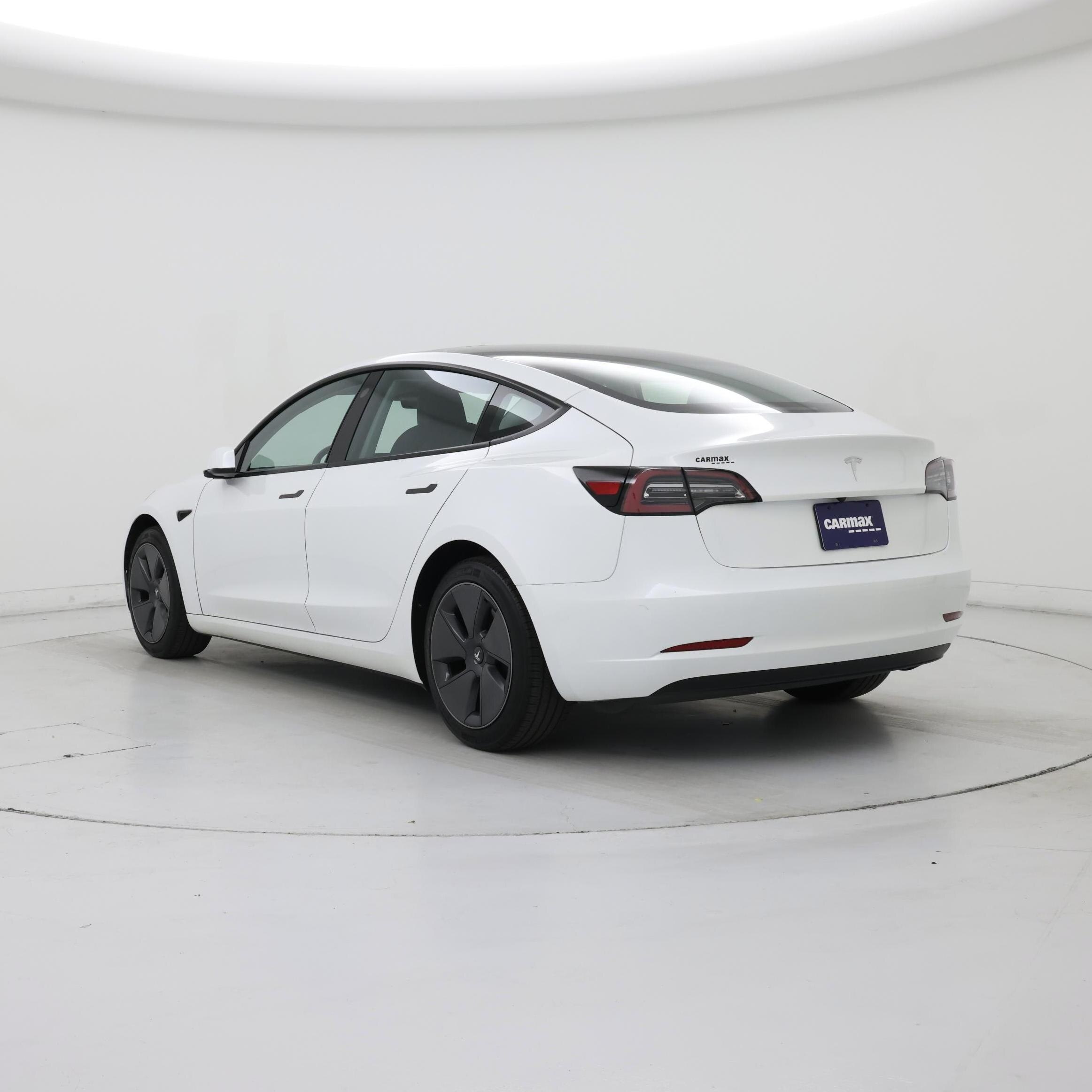 Thumbnail: 2023 Tesla Model 3 - 2
