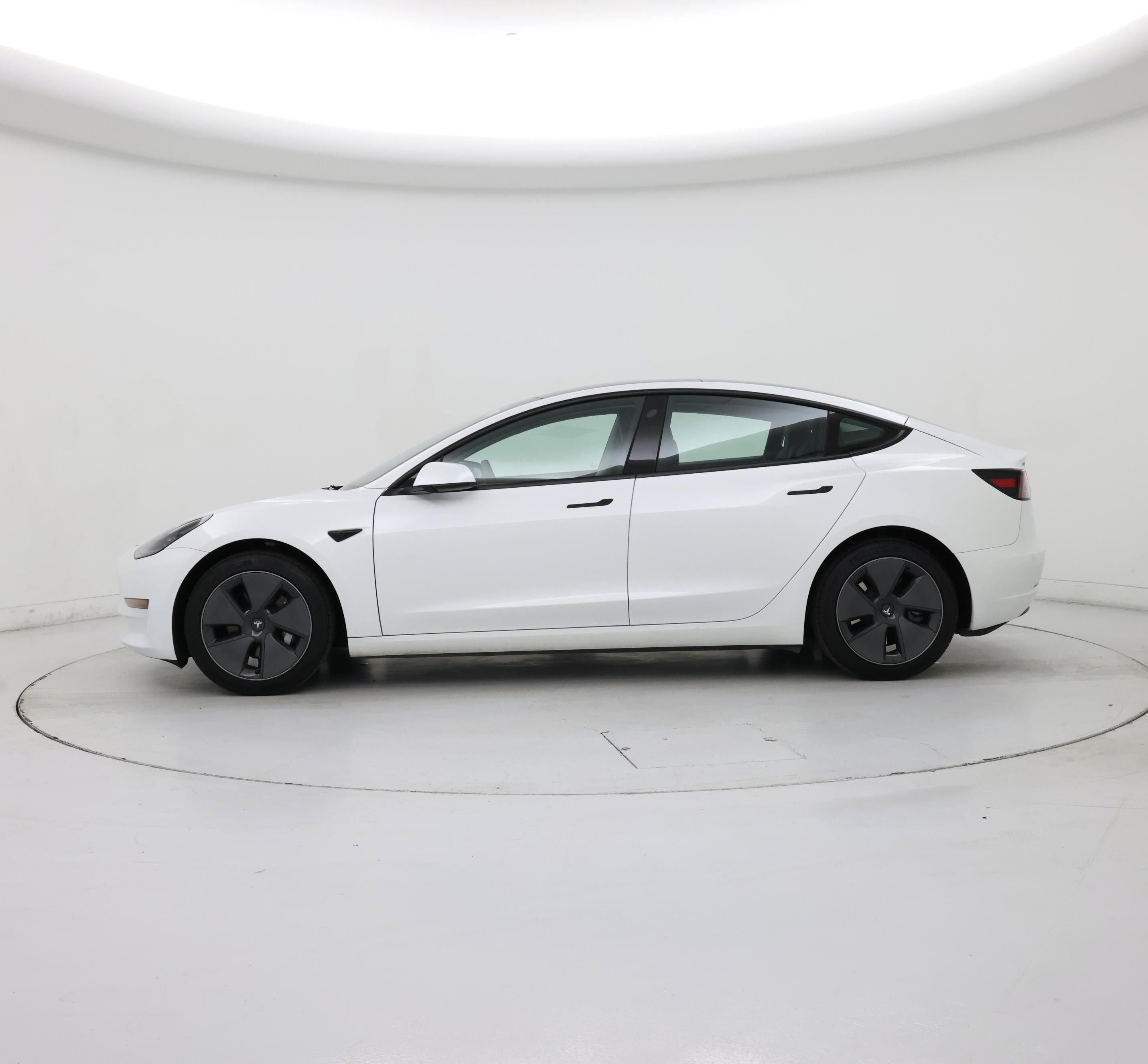 Thumbnail: 2023 Tesla Model 3 - 3