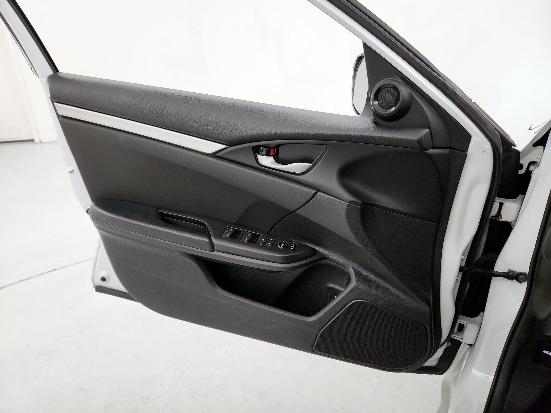 Thumbnail: 2021 Honda Civic - 12