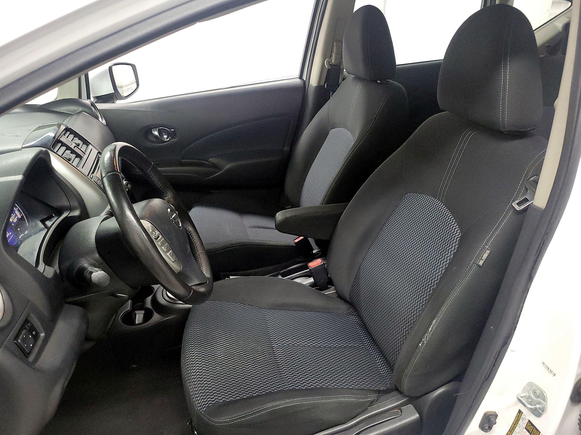 Thumbnail: 2017 Nissan Versa Note - 11