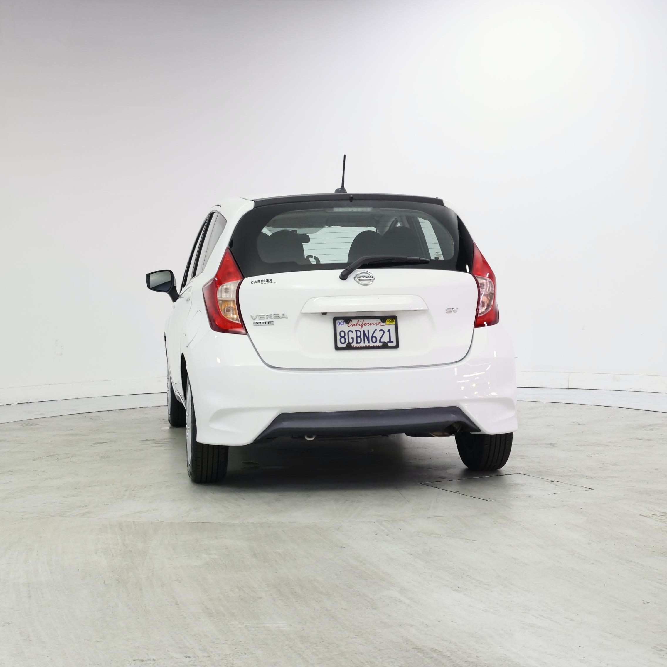 Thumbnail: 2017 Nissan Versa Note - 6