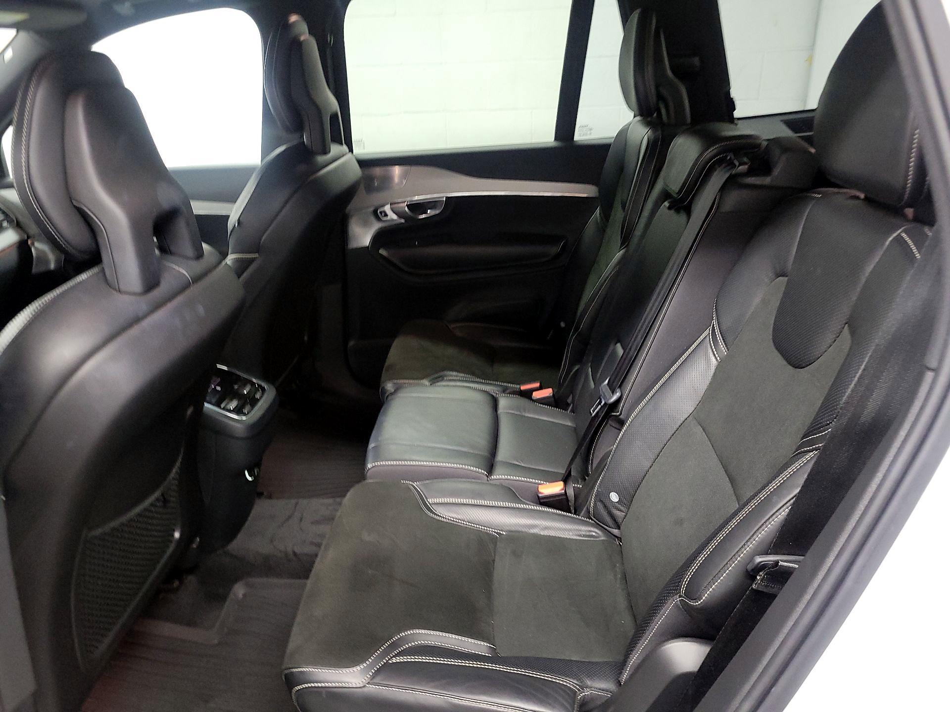 Thumbnail: 2018 Volvo XC90 - 16